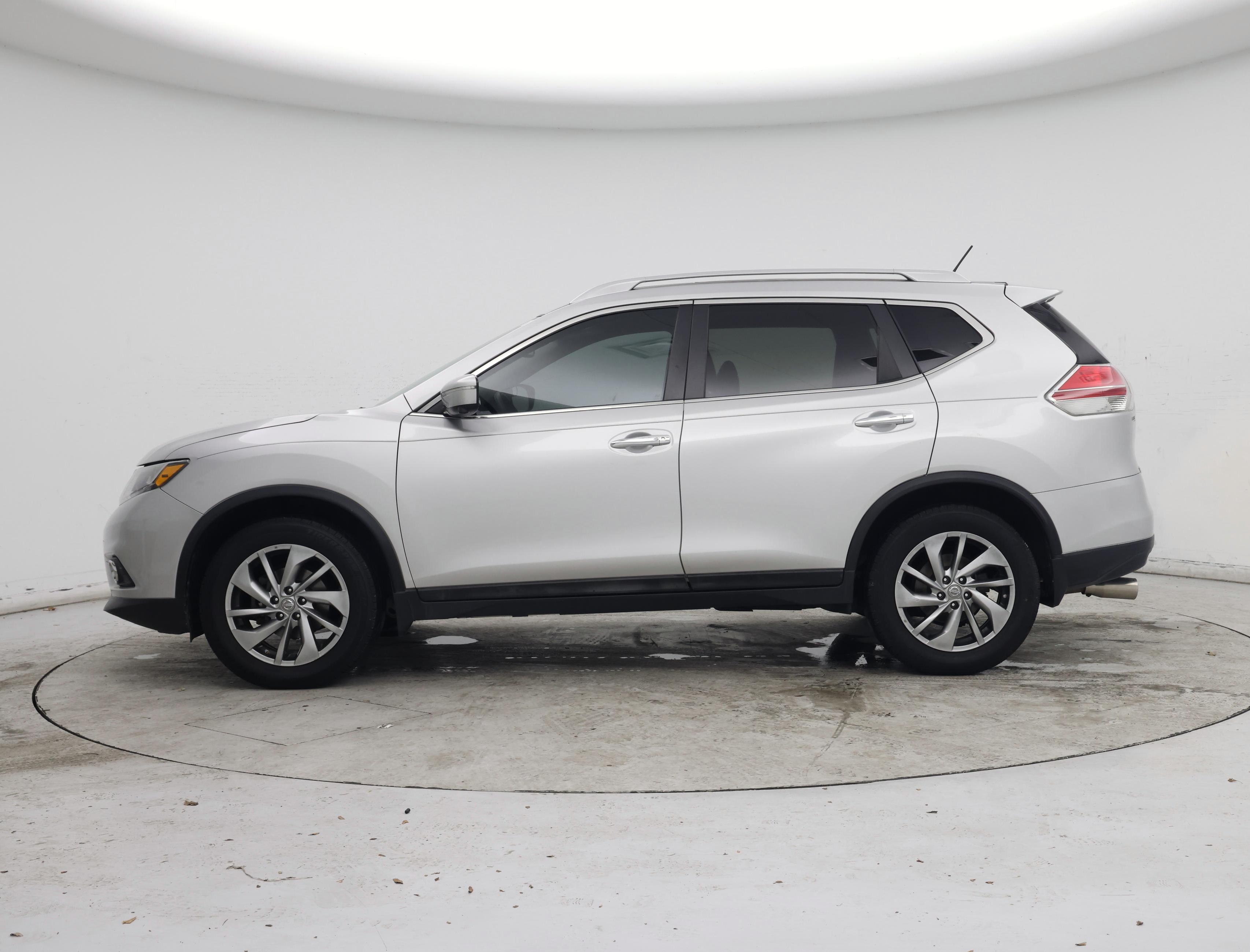 Thumbnail: 2015 Nissan Rogue - 3