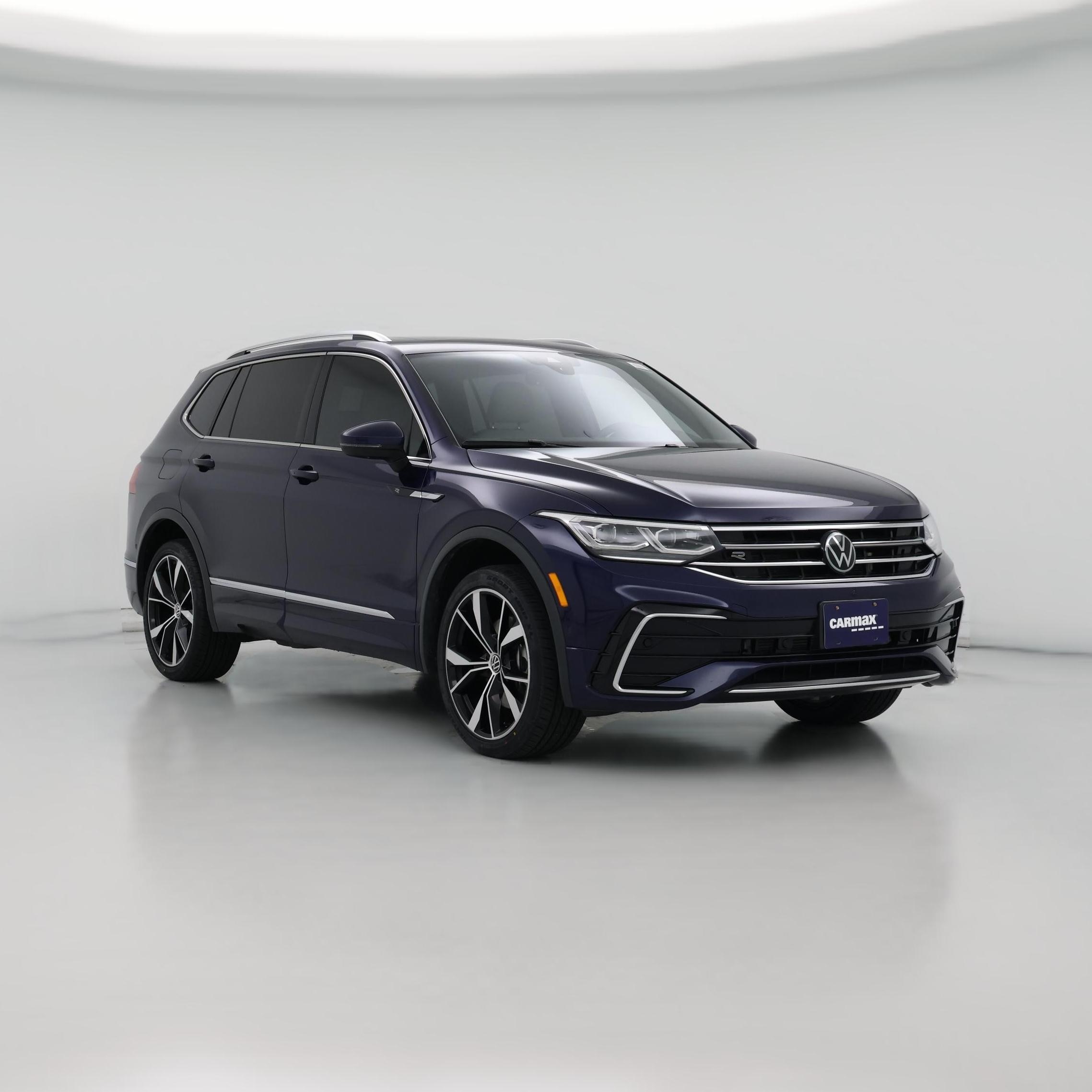 Thumbnail: 2022 Volkswagen Tiguan - 1