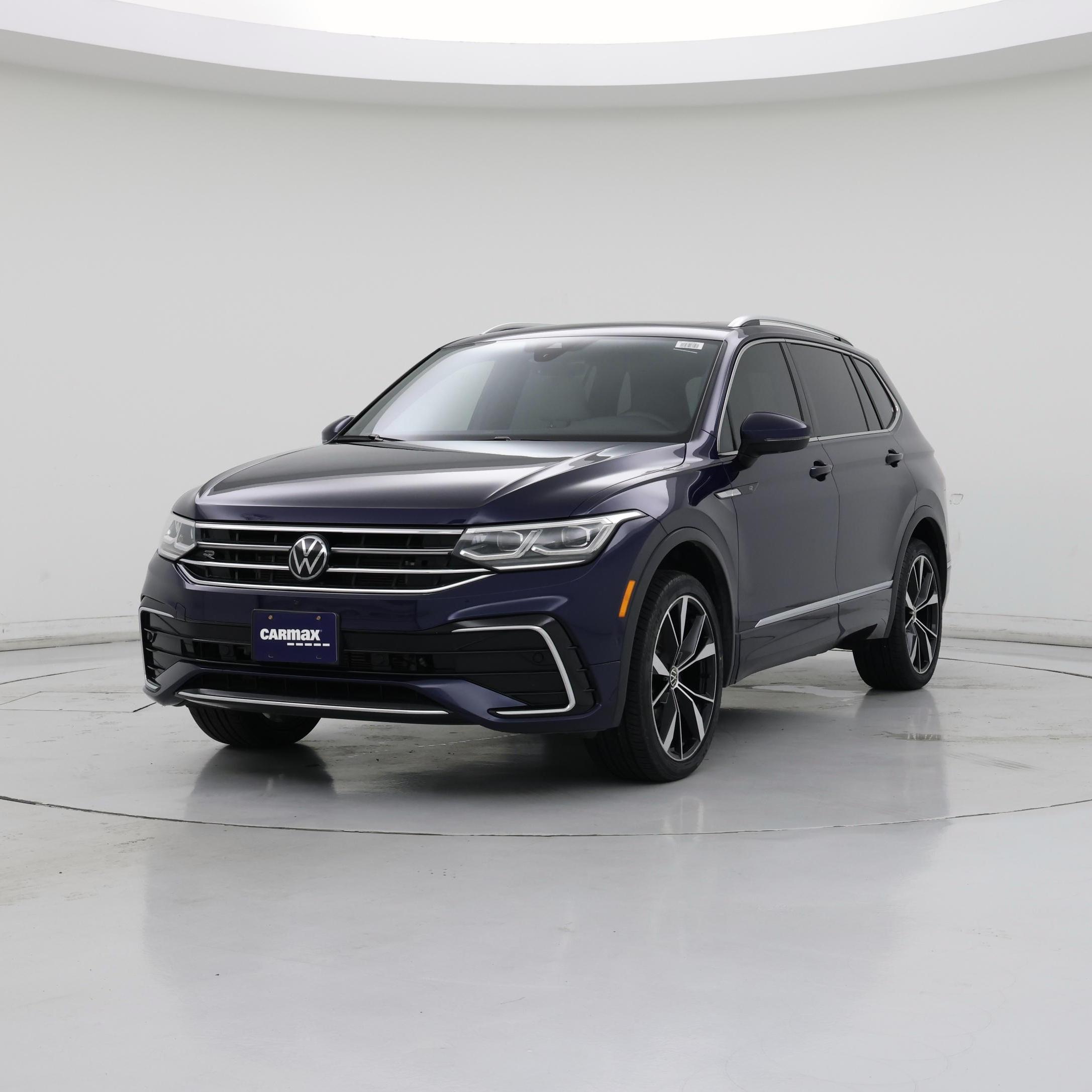 Thumbnail: 2022 Volkswagen Tiguan - 4