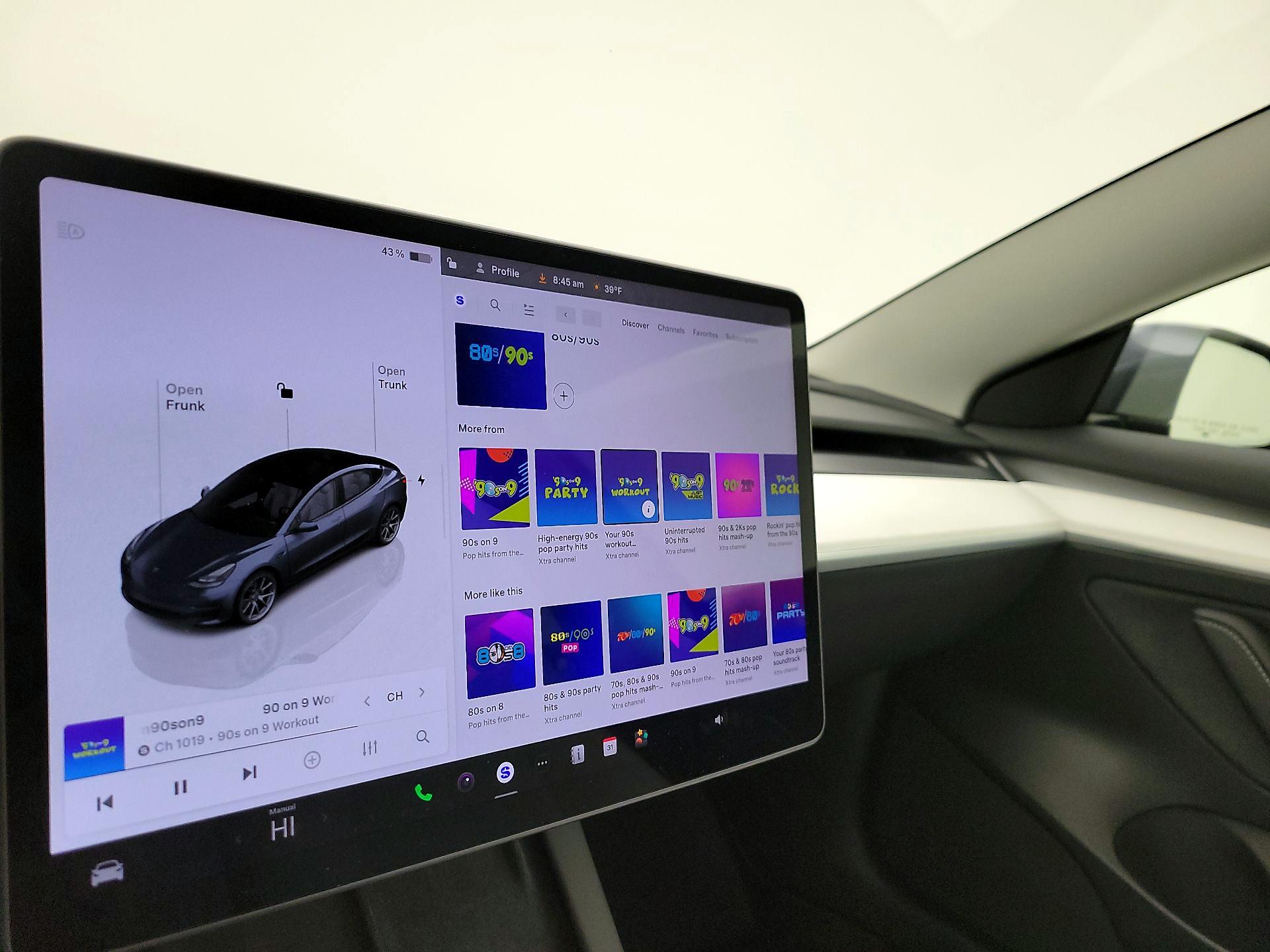 Thumbnail: 2023 Tesla Model 3 - 15