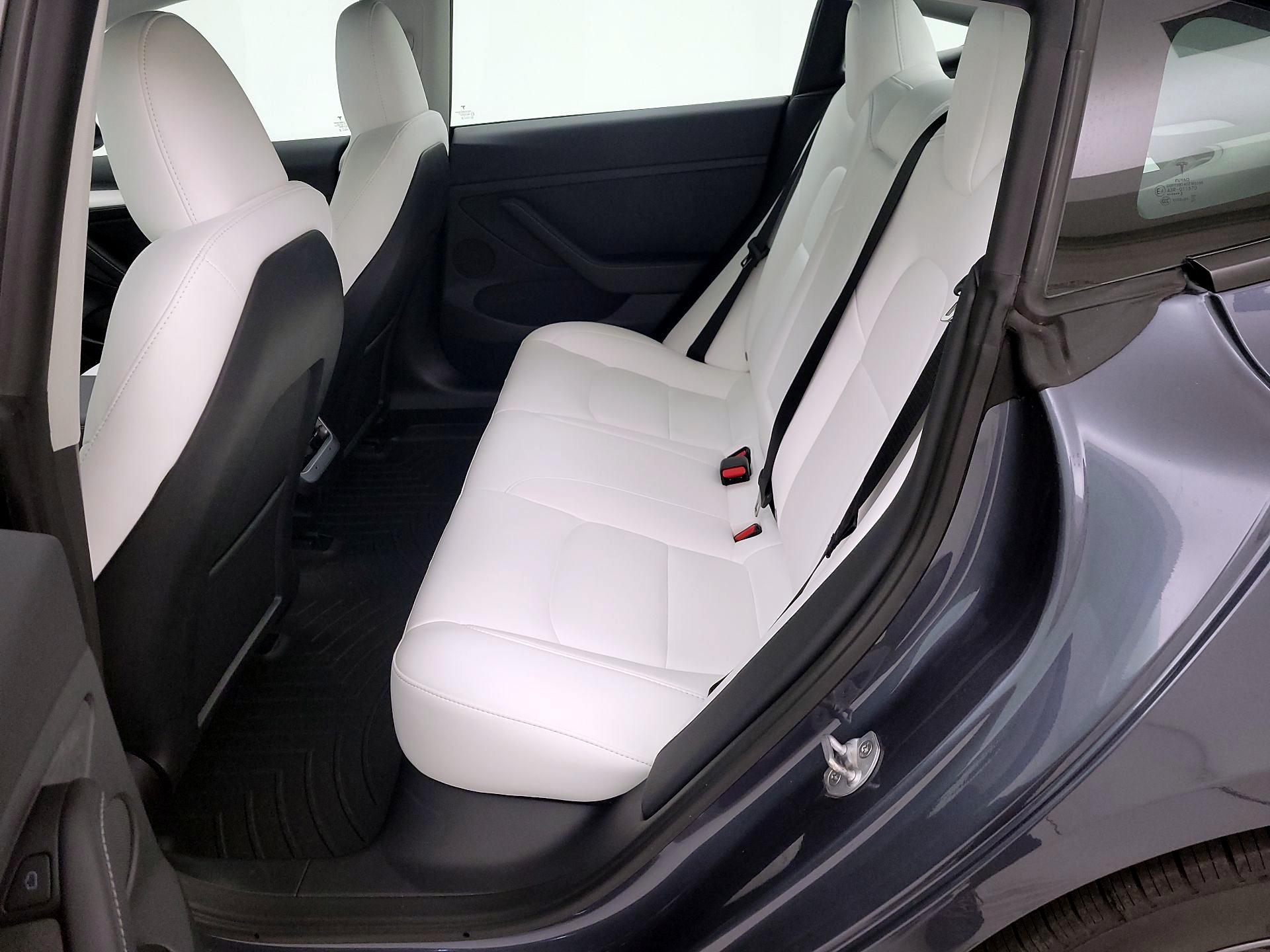 Thumbnail: 2023 Tesla Model 3 - 20