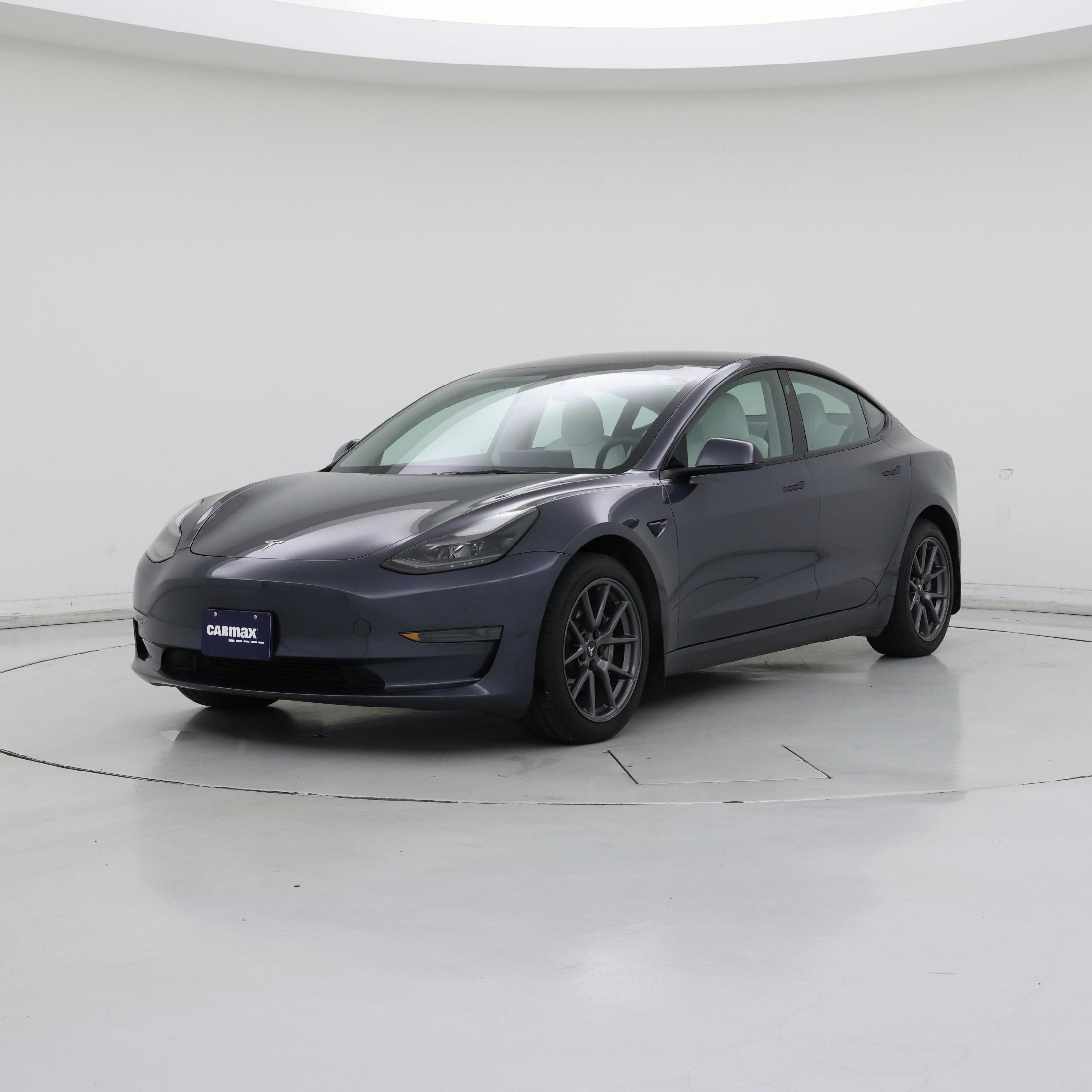 Thumbnail: 2023 Tesla Model 3 - 4