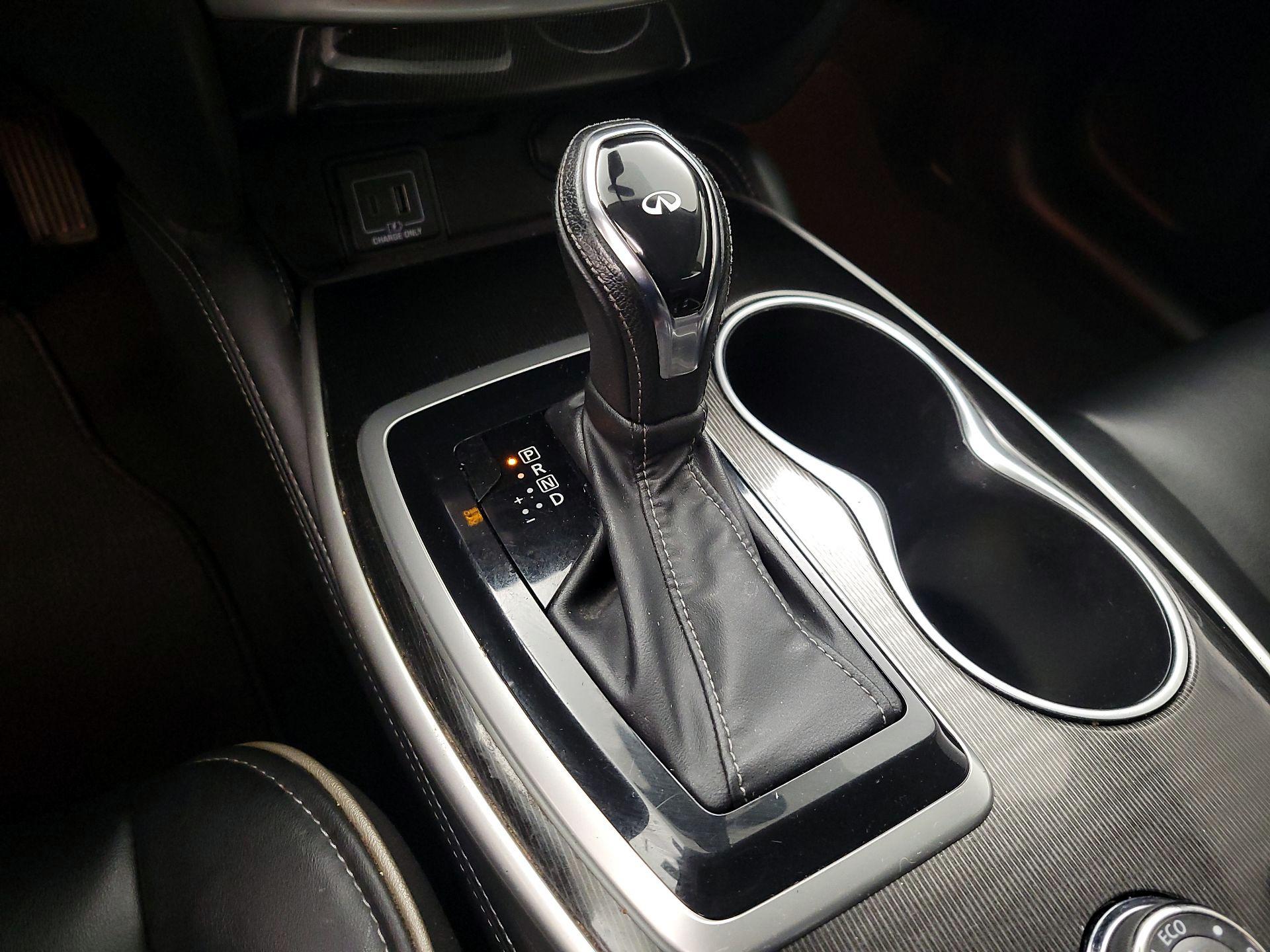 Thumbnail: 2020 INFINITI QX60 - 17