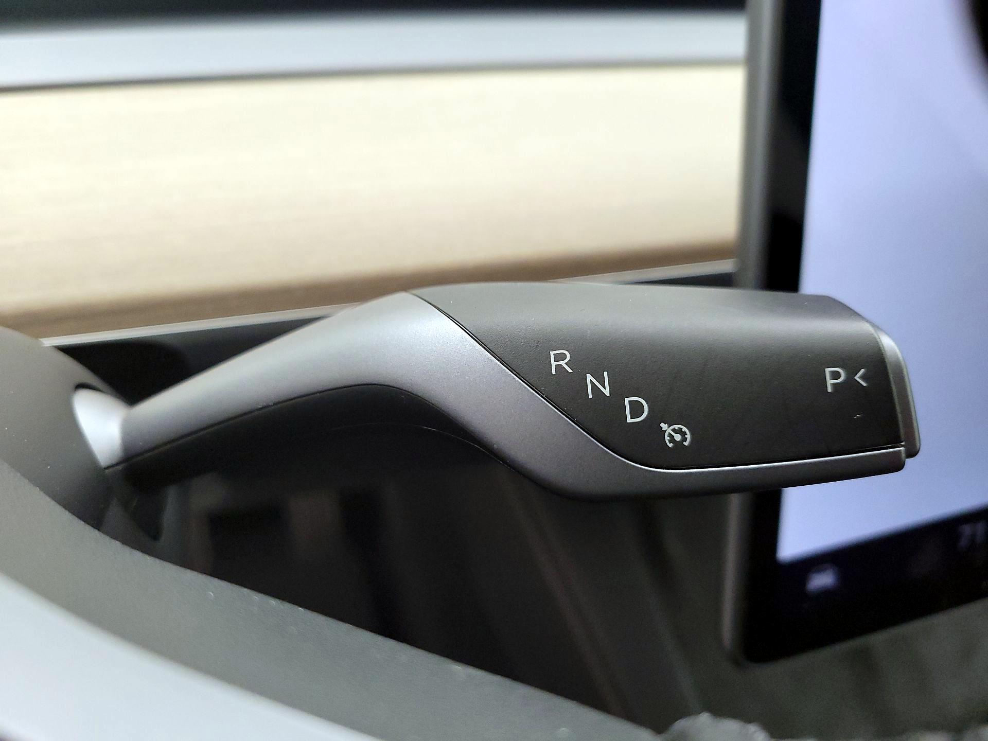 Thumbnail: 2023 Tesla Model 3 - 17