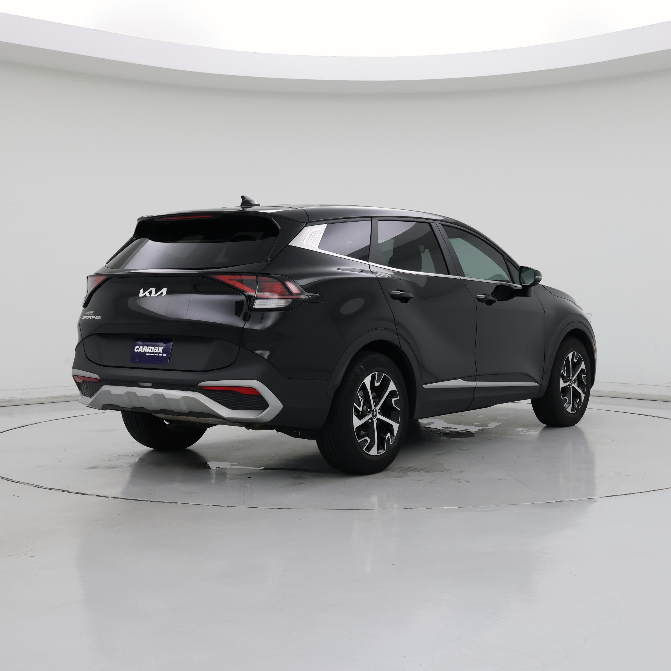 Thumbnail: 2023 Kia Sportage - 8