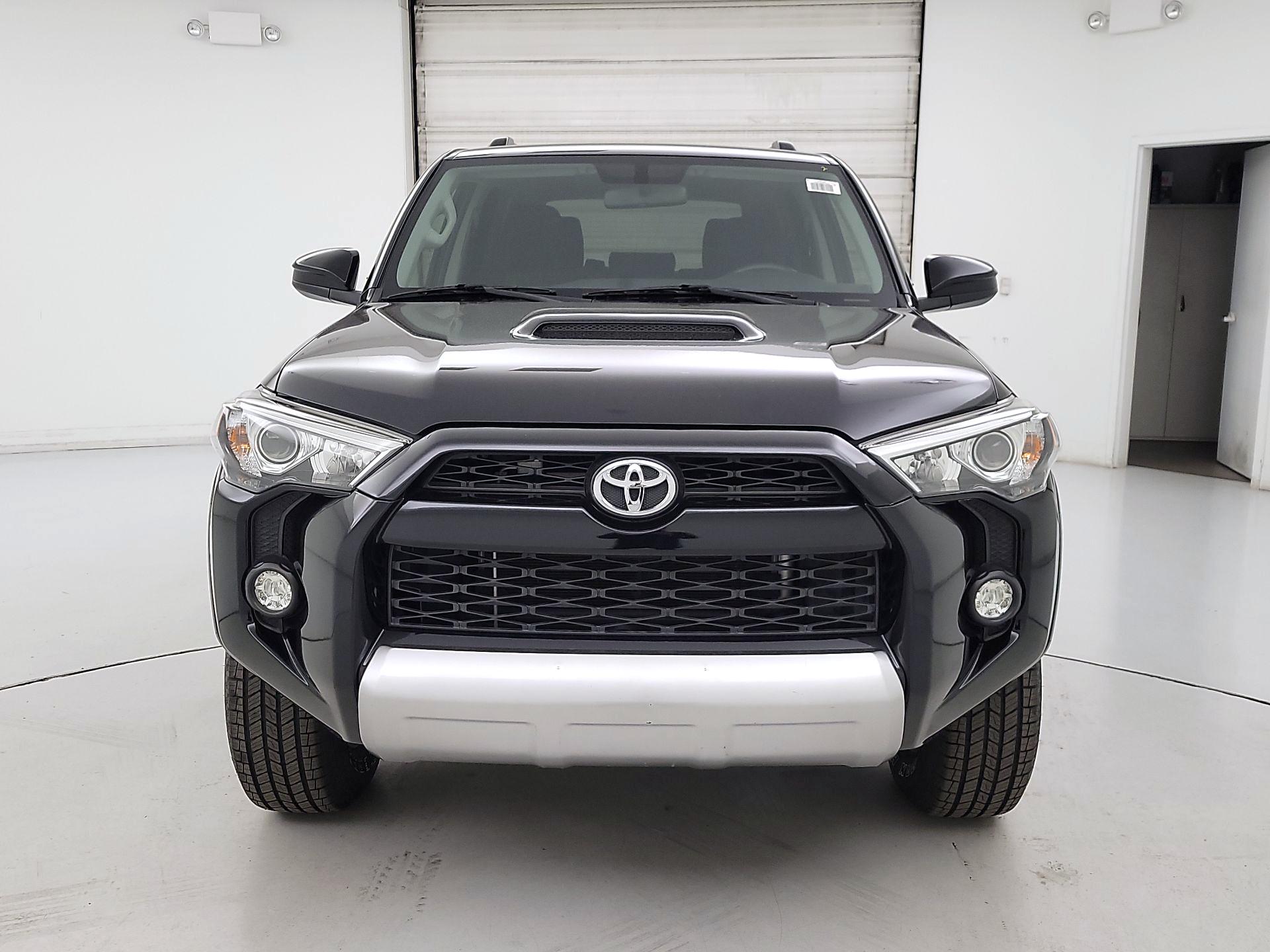 Thumbnail: 2019 Toyota 4Runner - 2