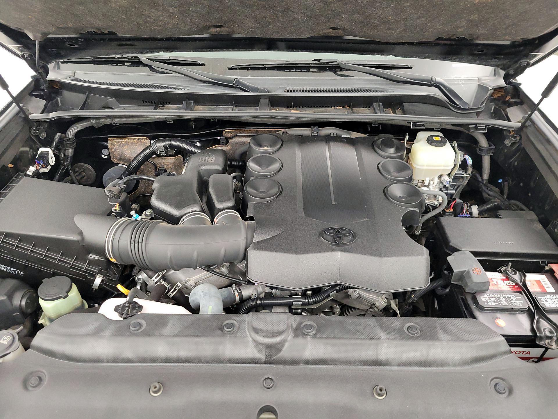 Thumbnail: 2019 Toyota 4Runner - 20