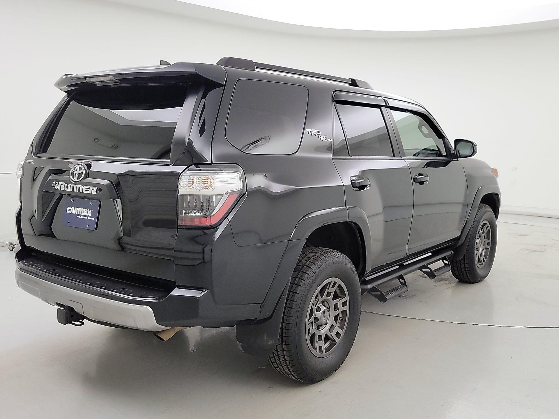 Thumbnail: 2019 Toyota 4Runner - 5