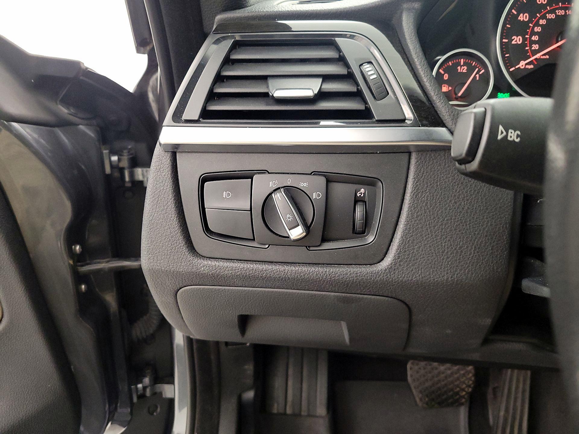 Thumbnail: 2017 BMW 4 Series - 13