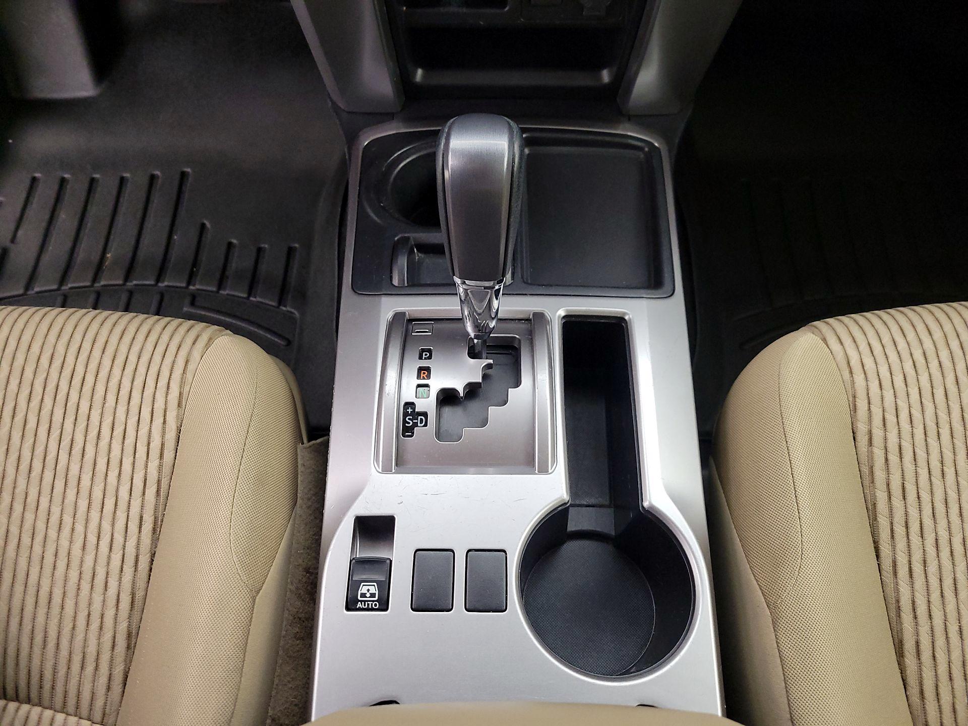 Thumbnail: 2023 Toyota 4Runner - 18