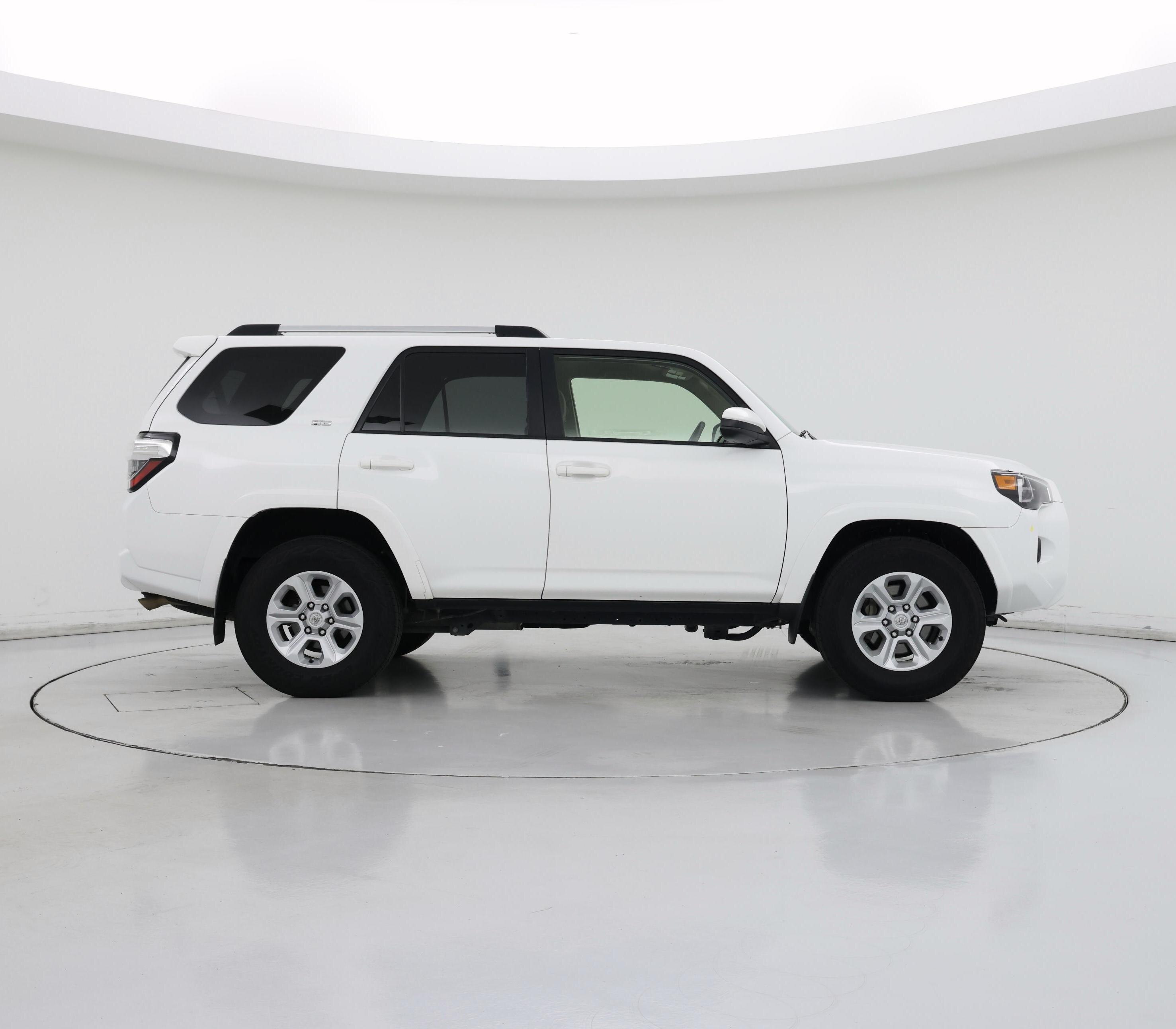 Thumbnail: 2023 Toyota 4Runner - 7