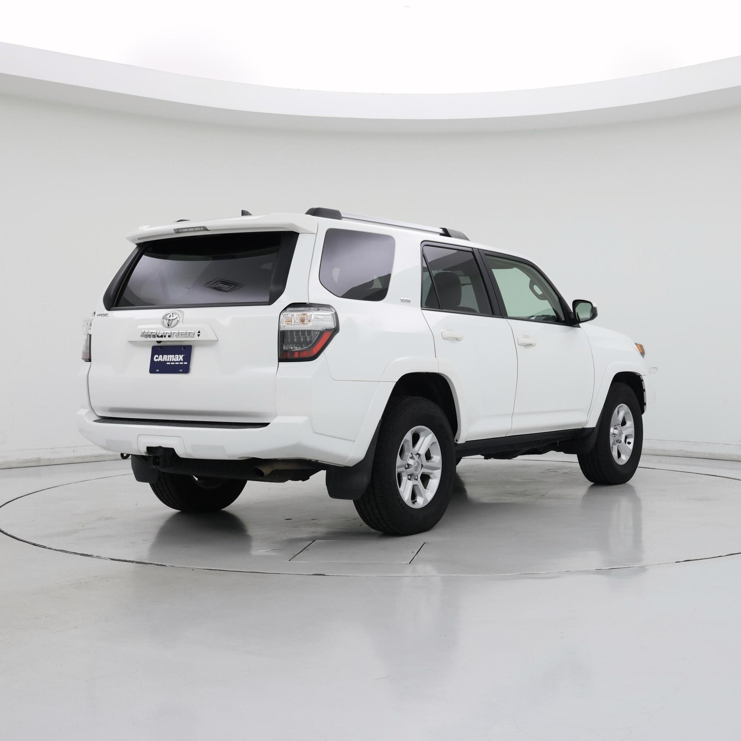 Thumbnail: 2023 Toyota 4Runner - 8