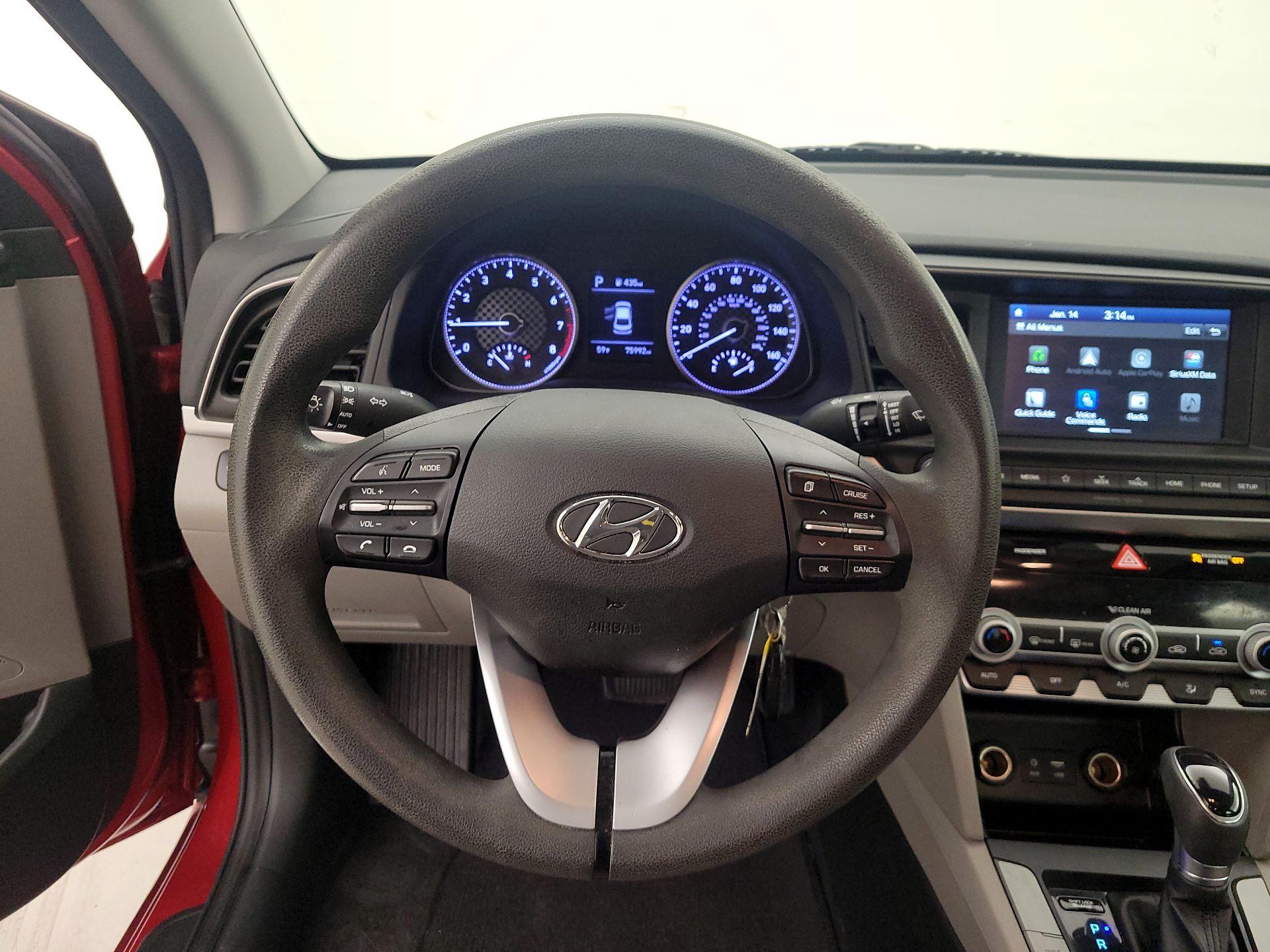 Thumbnail: 2020 Hyundai Elantra - 10