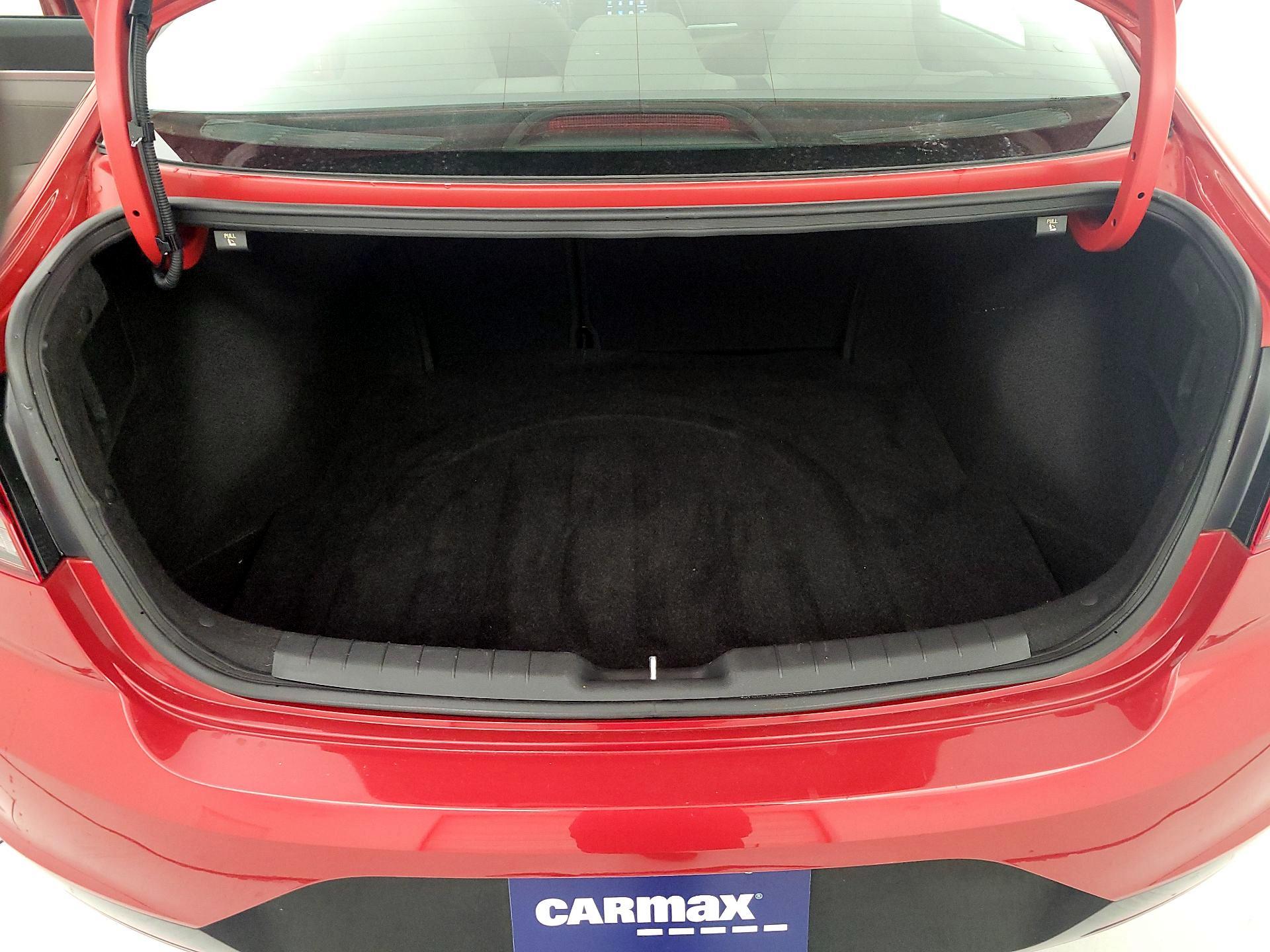 Thumbnail: 2020 Hyundai Elantra - 20