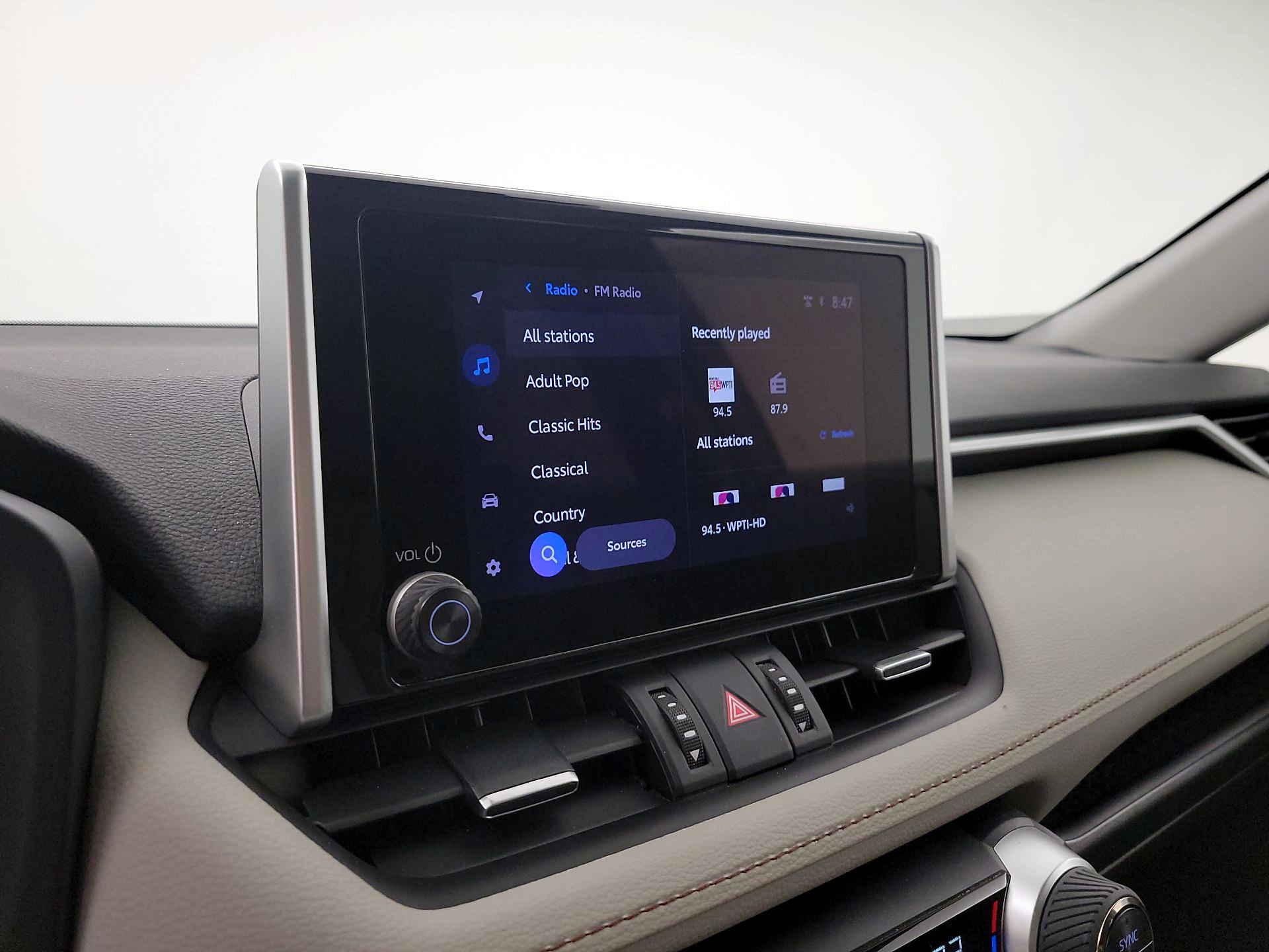 Thumbnail: 2023 Toyota RAV4 - 15