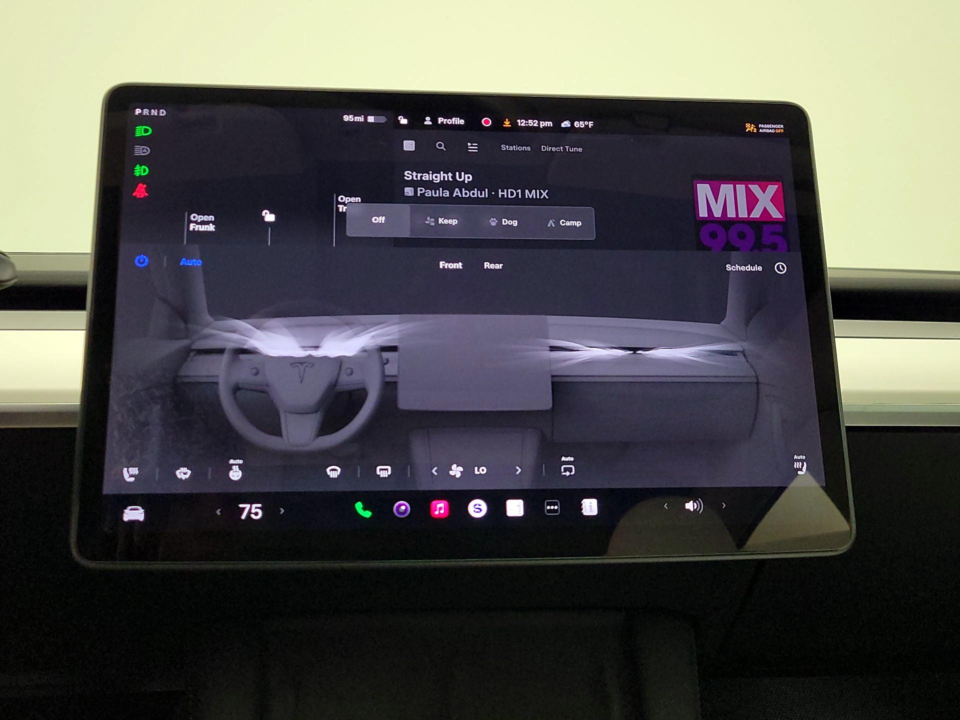 Thumbnail: 2023 Tesla Model 3 - 16