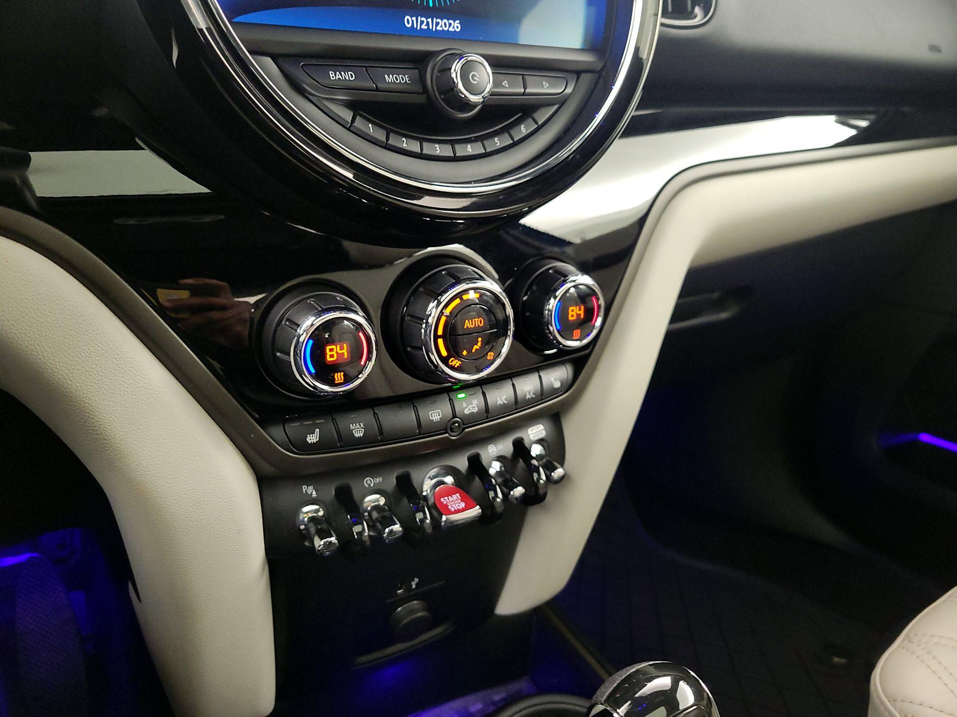 Thumbnail: 2020 MINI Cooper Countryman - 17