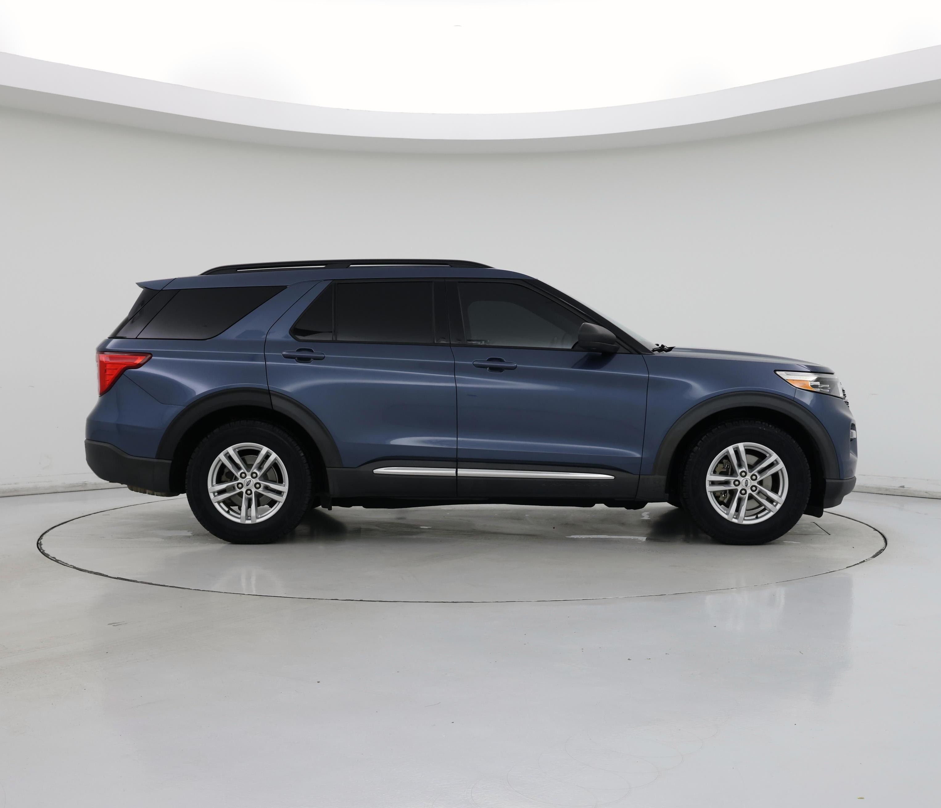 Thumbnail: 2020 Ford Explorer - 7