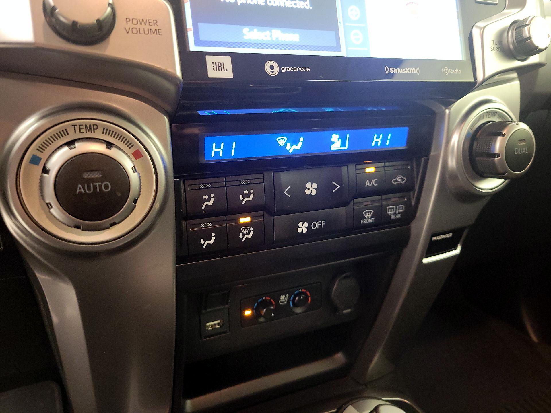 Thumbnail: 2021 Toyota 4Runner - 16