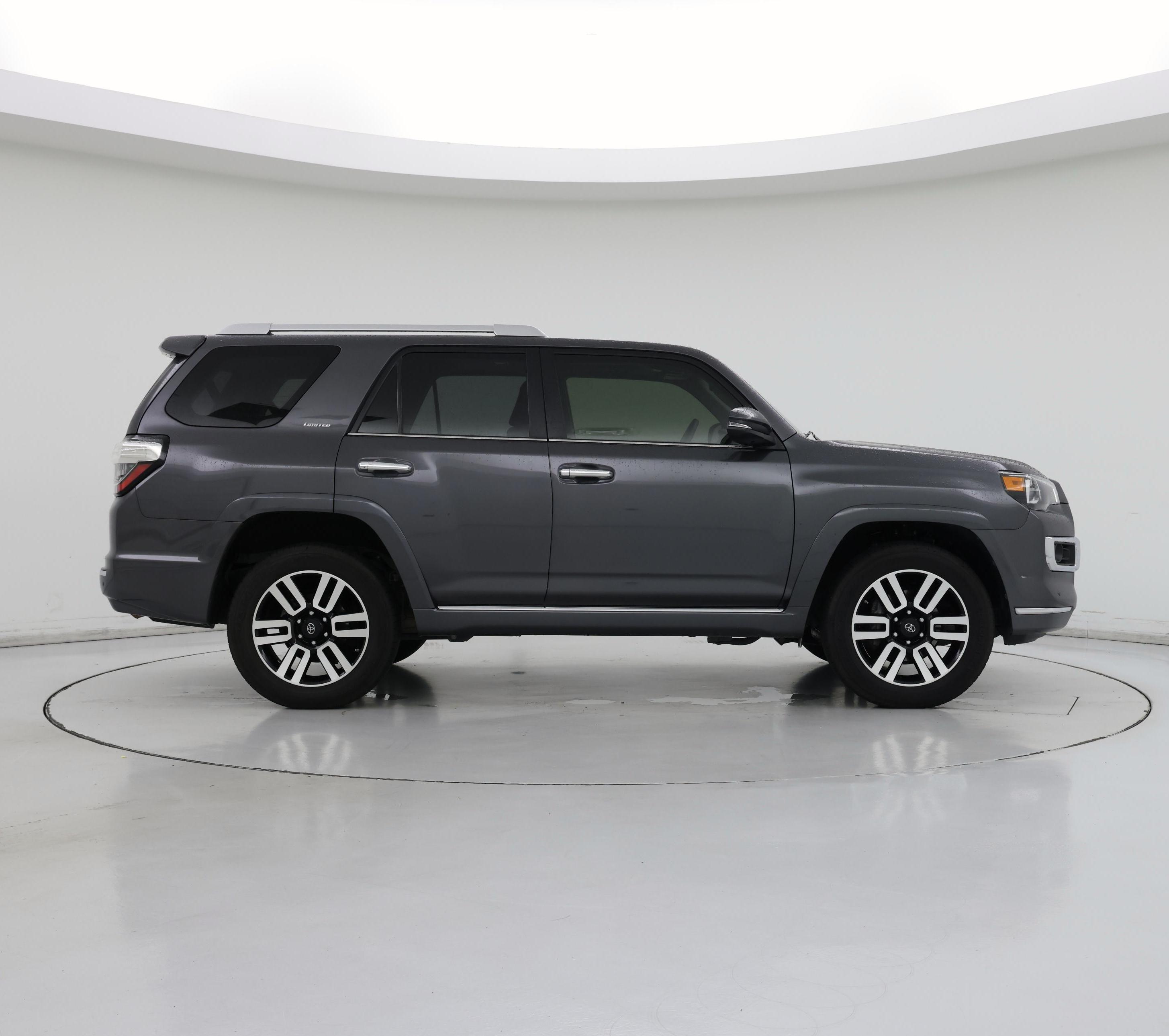 Thumbnail: 2021 Toyota 4Runner - 7