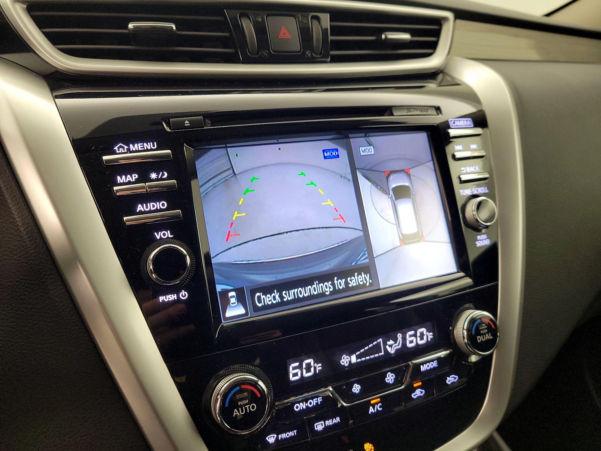 Thumbnail: 2015 Nissan Murano - 15