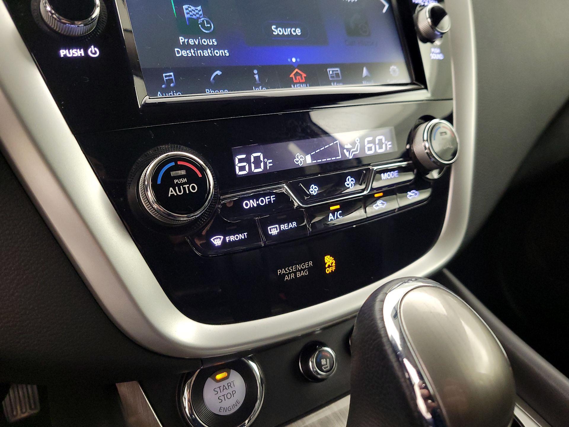 Thumbnail: 2015 Nissan Murano - 17