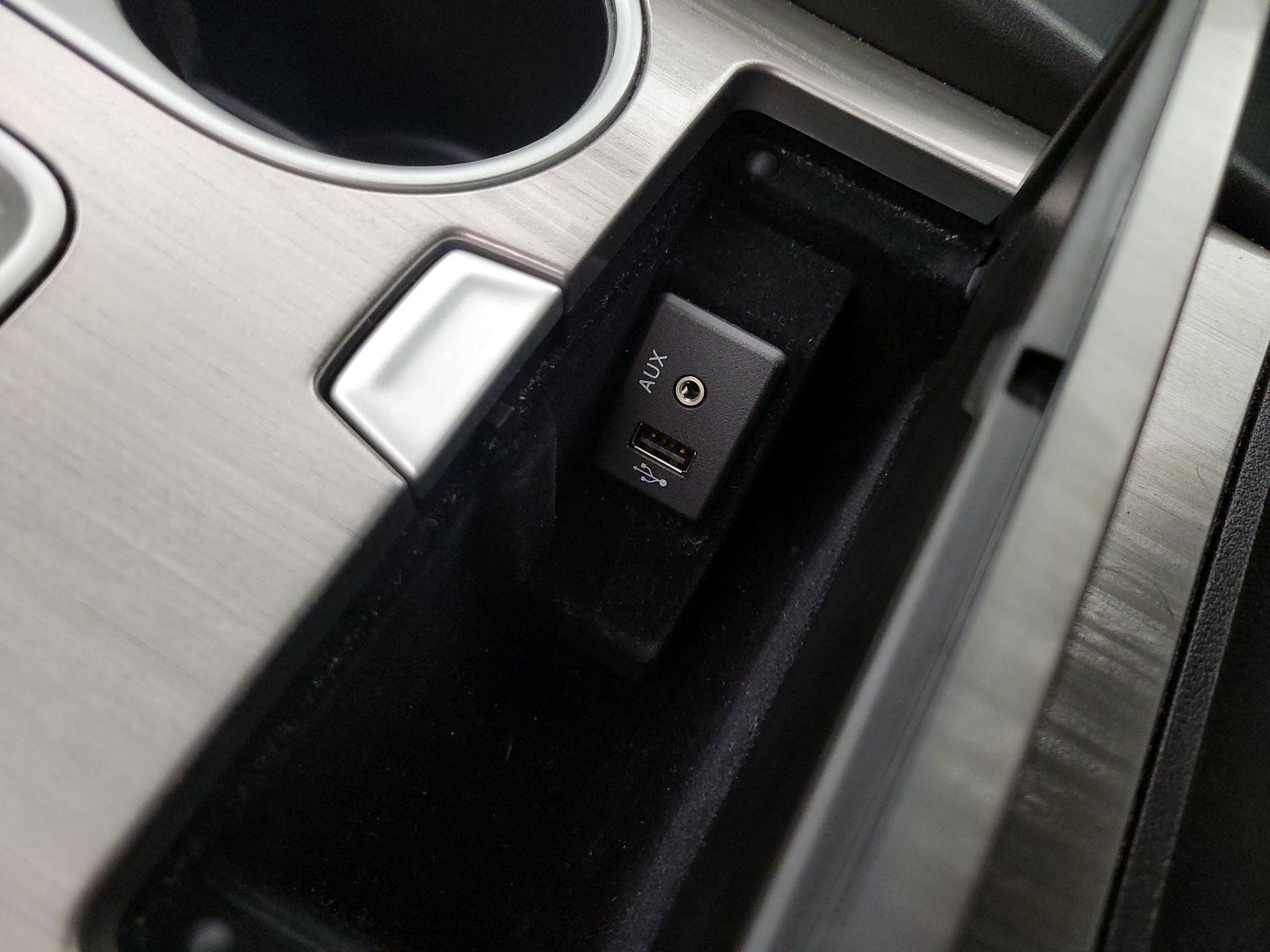 Thumbnail: 2015 Nissan Murano - 19