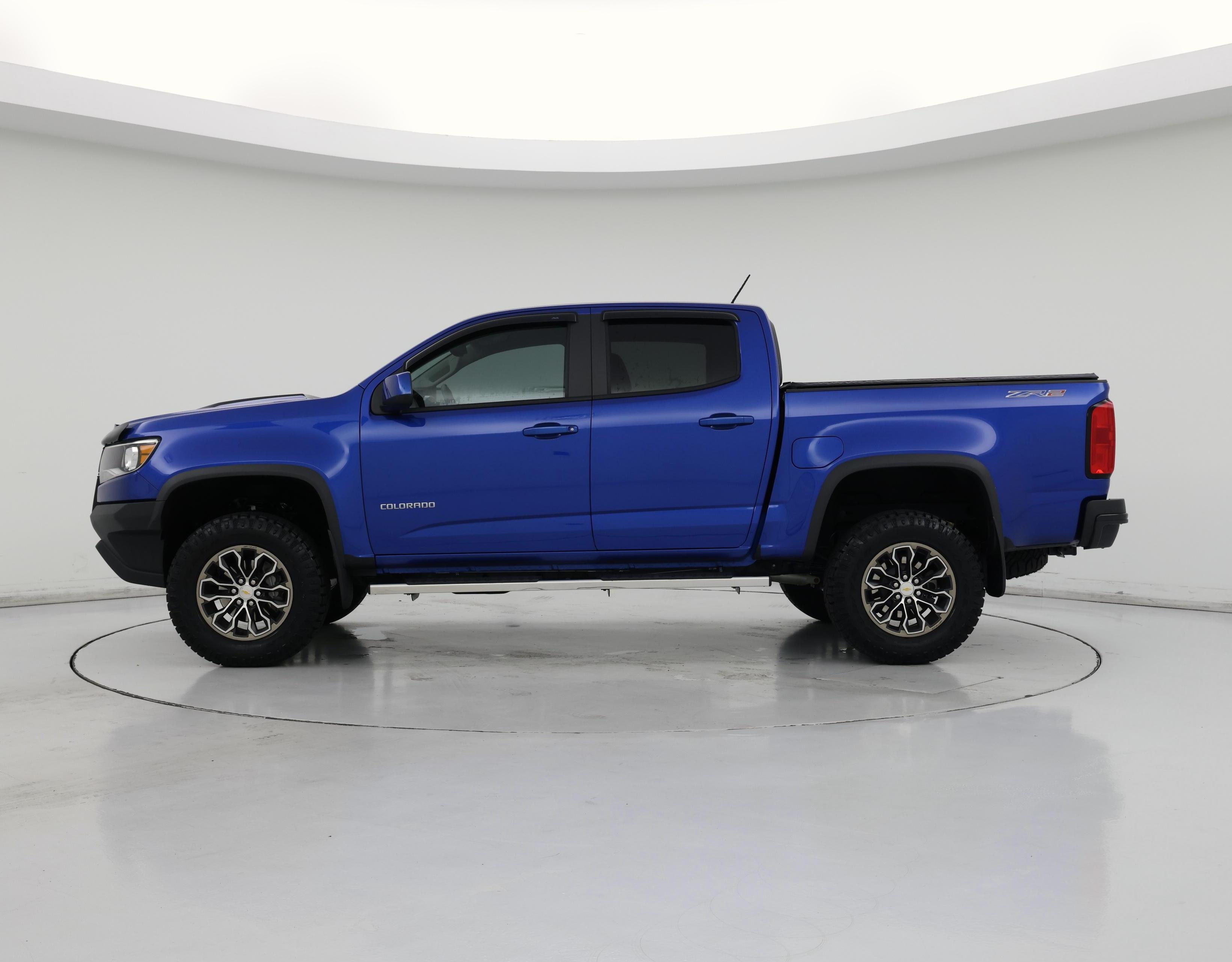Thumbnail: 2020 Chevrolet Colorado - 3