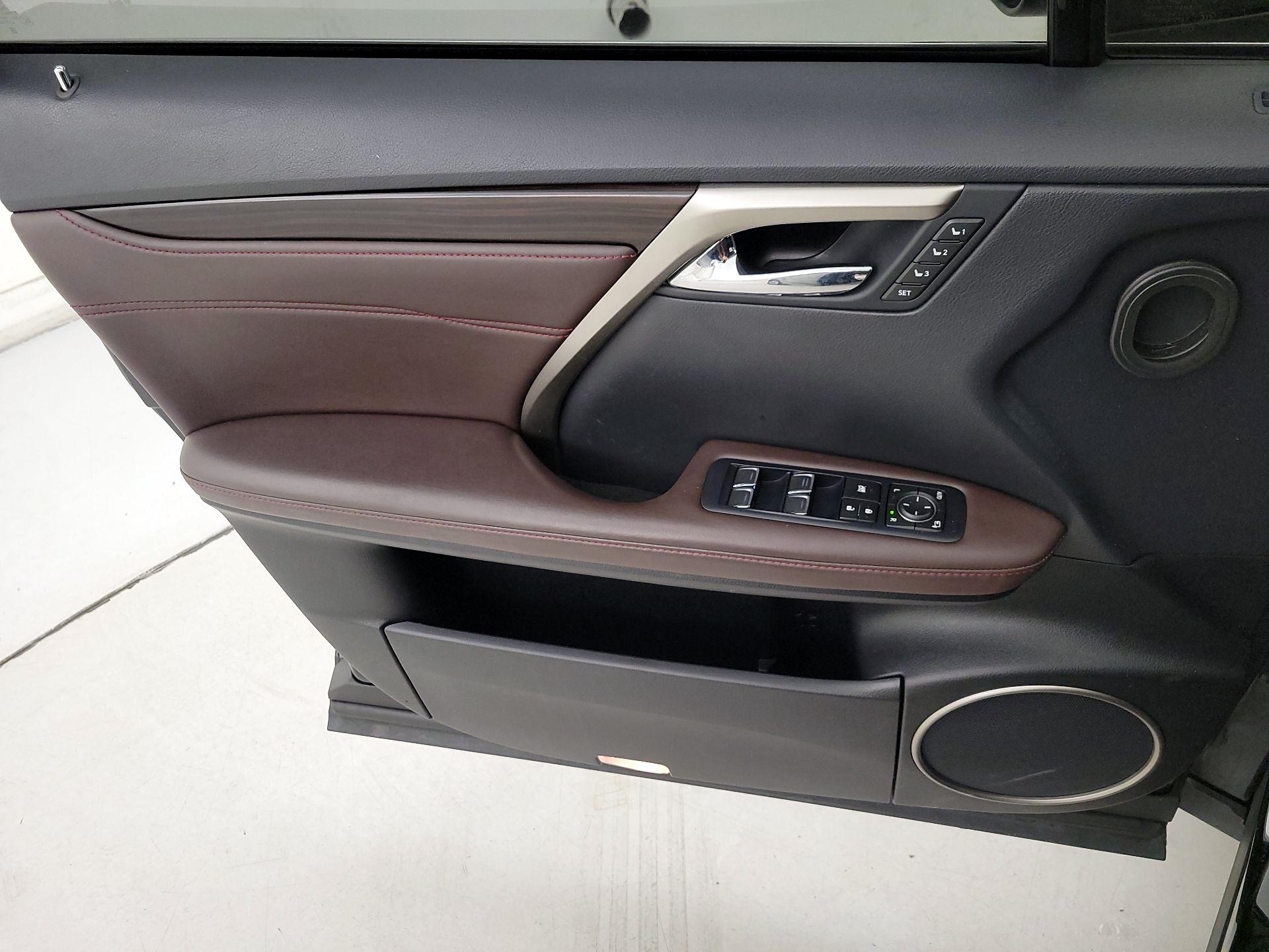 Thumbnail: 2018 Lexus RX - 12