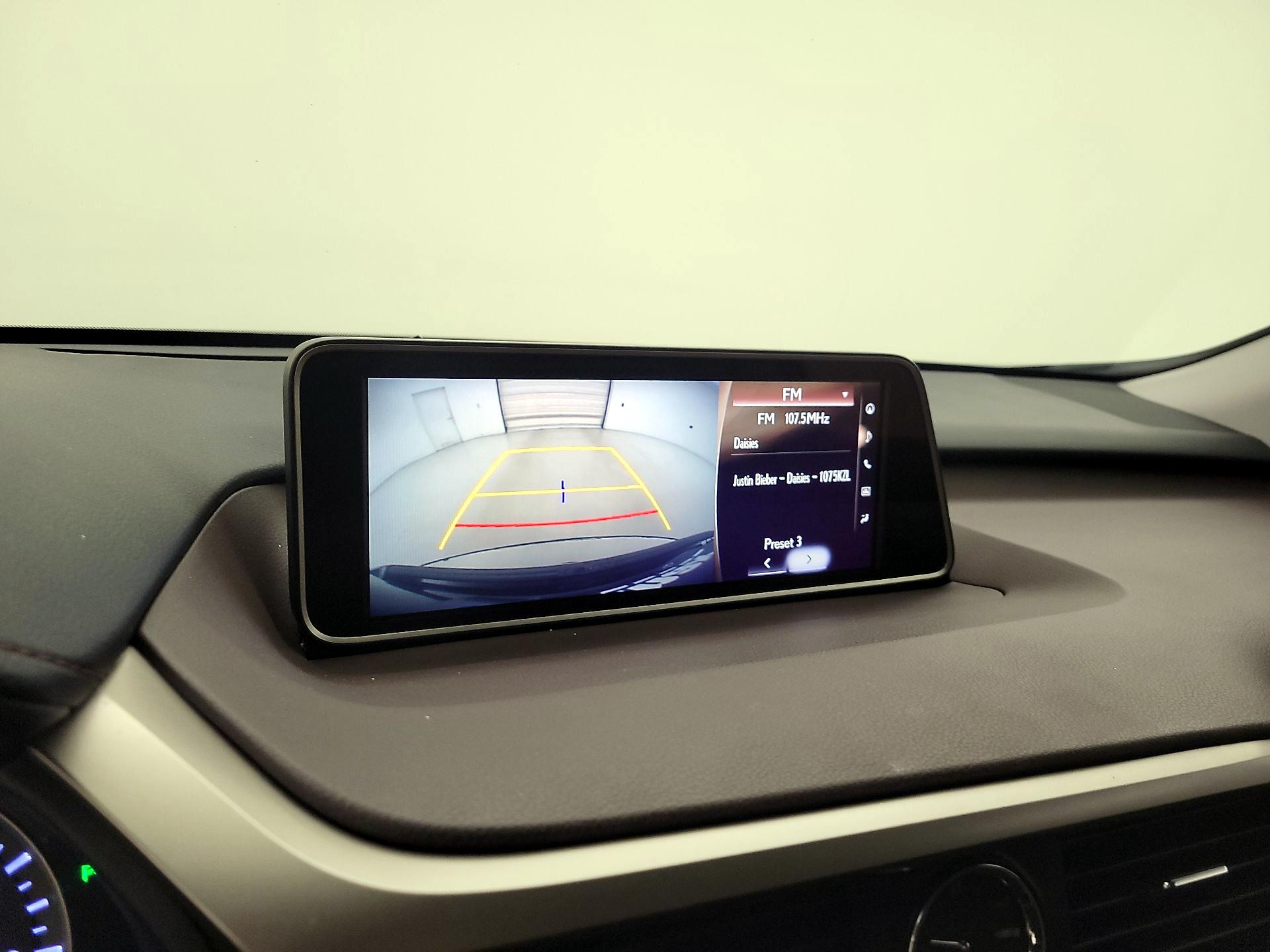 Thumbnail: 2018 Lexus RX - 15