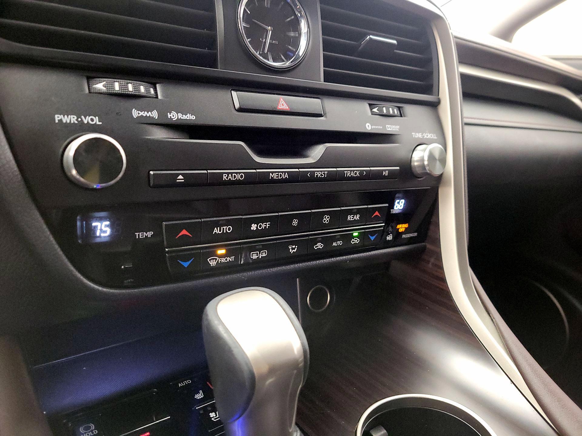 Thumbnail: 2018 Lexus RX - 17