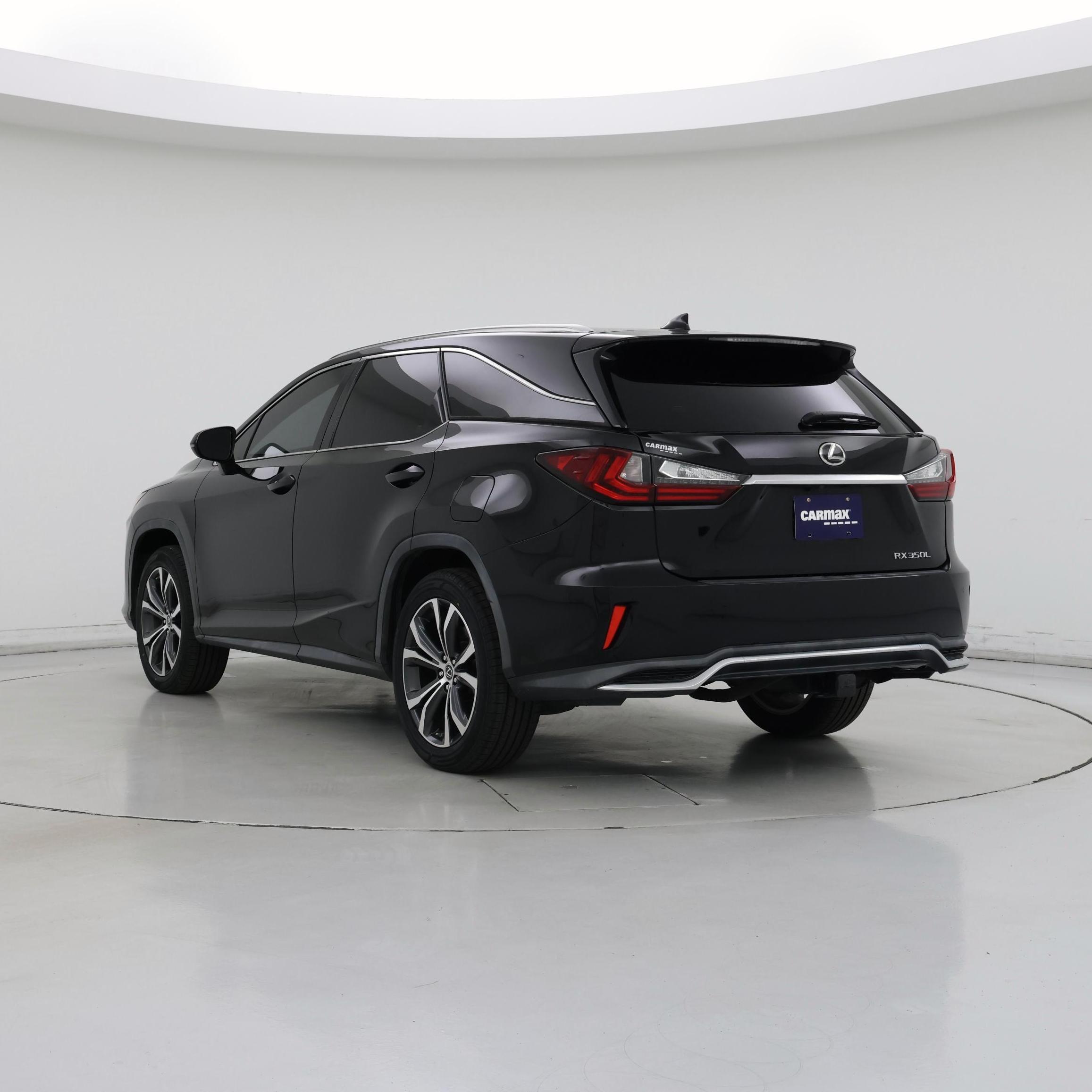 Thumbnail: 2018 Lexus RX - 2