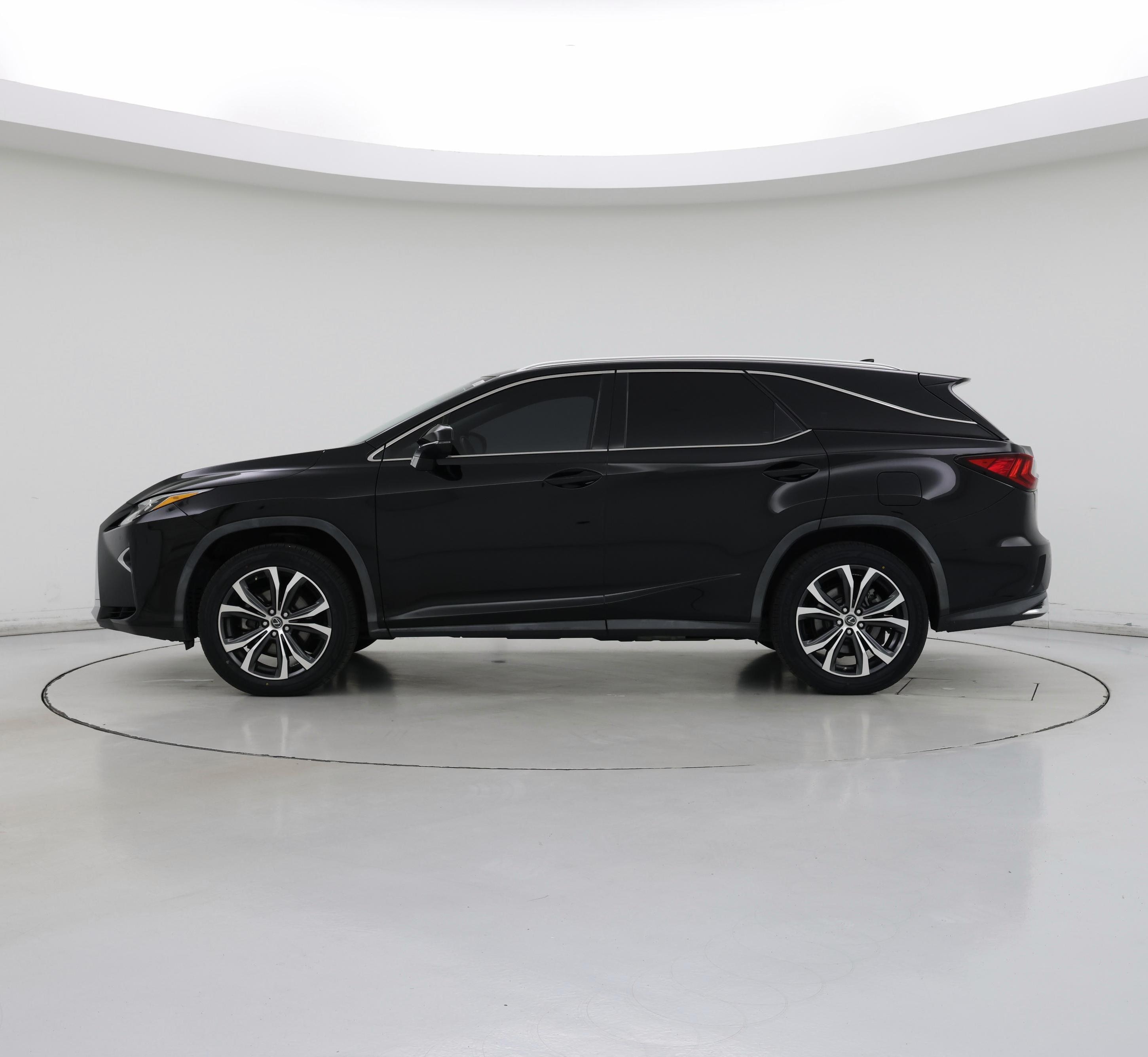 Thumbnail: 2018 Lexus RX - 3