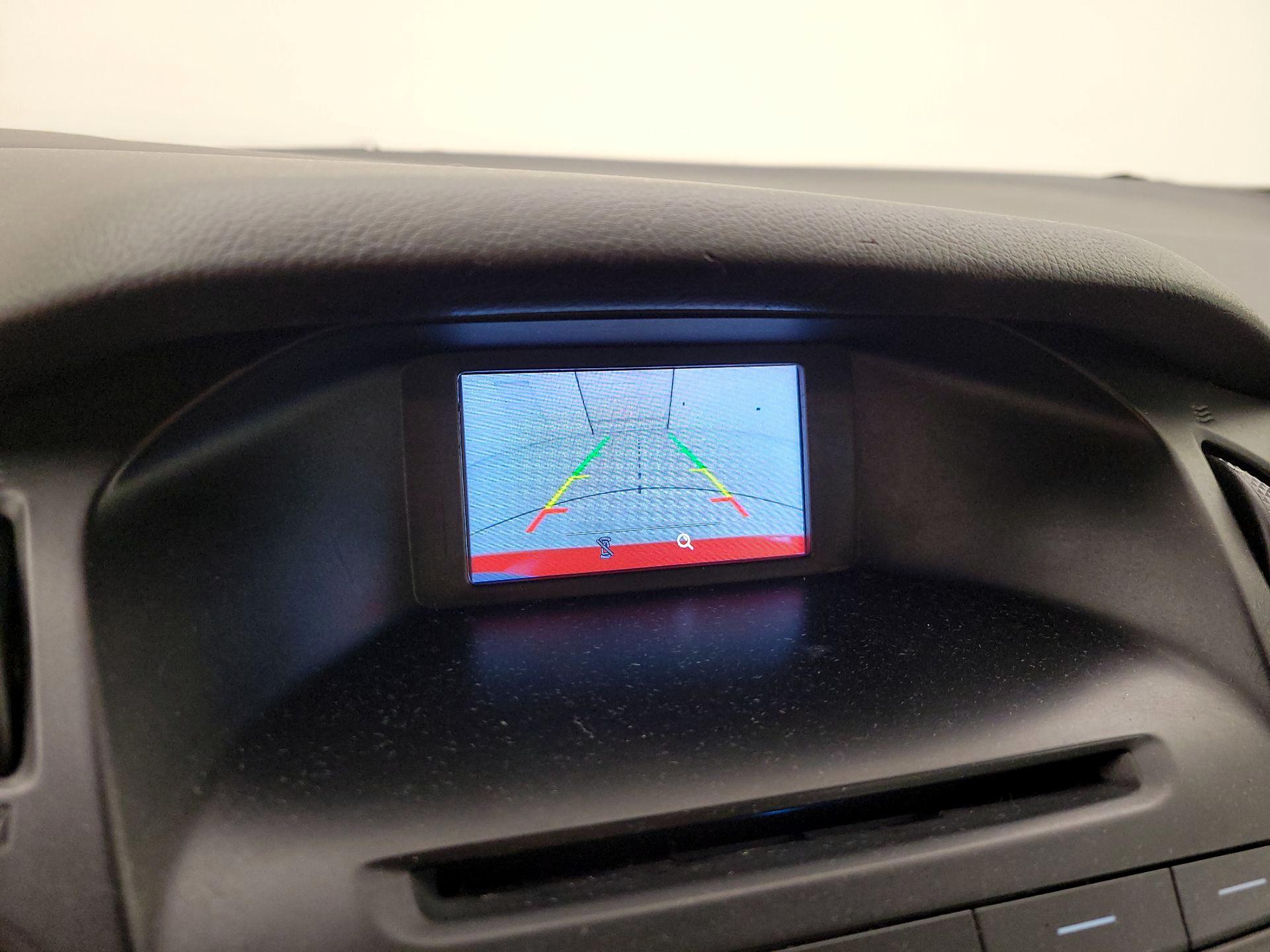 Thumbnail: 2016 Ford Focus - 14