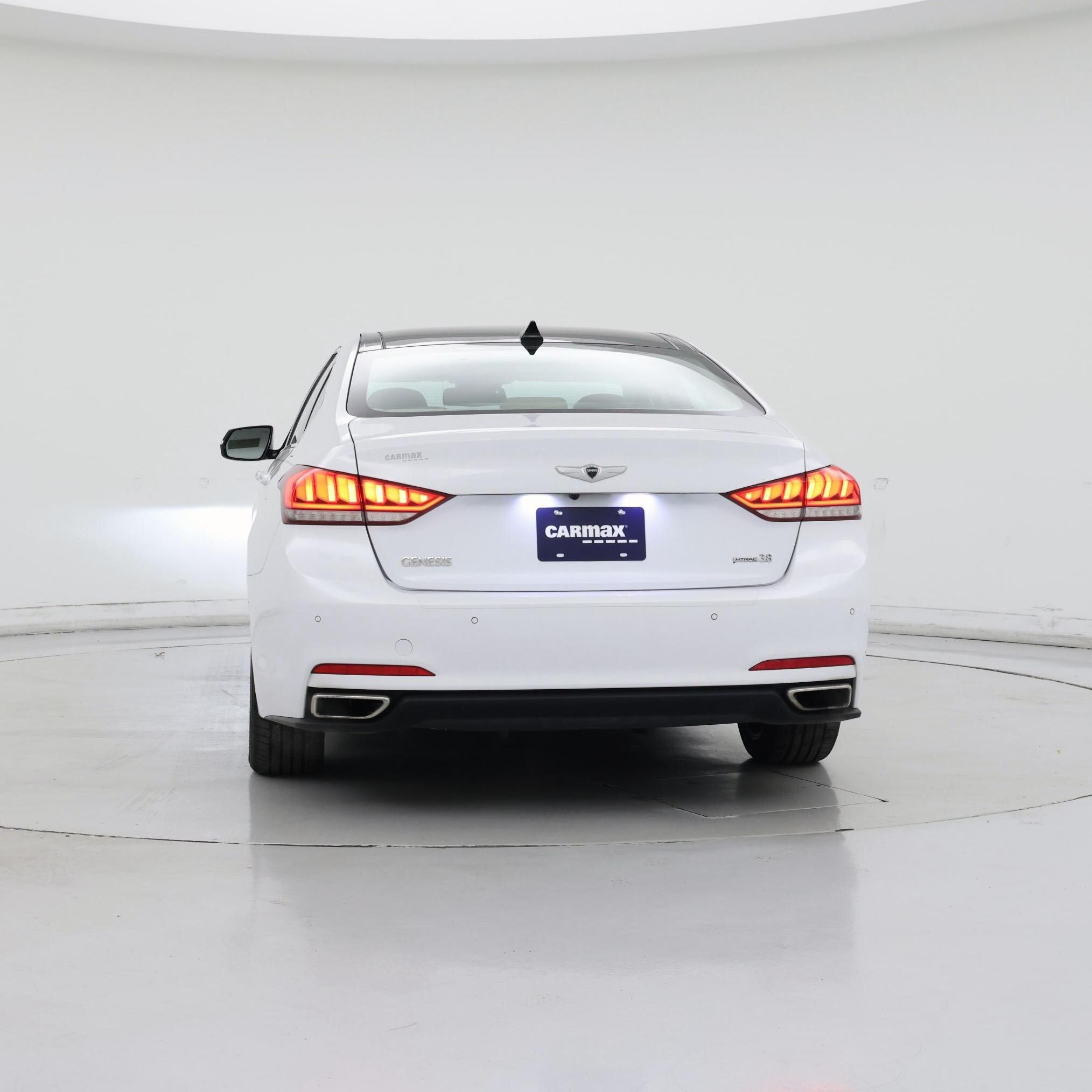 Thumbnail: 2015 Hyundai Genesis - 6