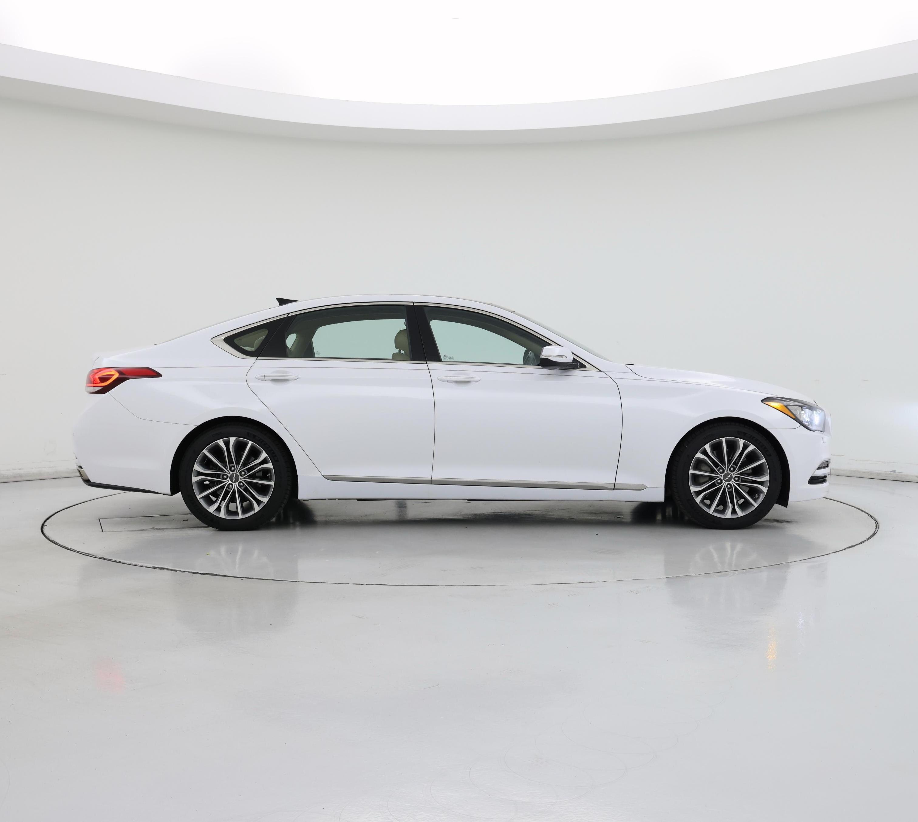 Thumbnail: 2015 Hyundai Genesis - 7