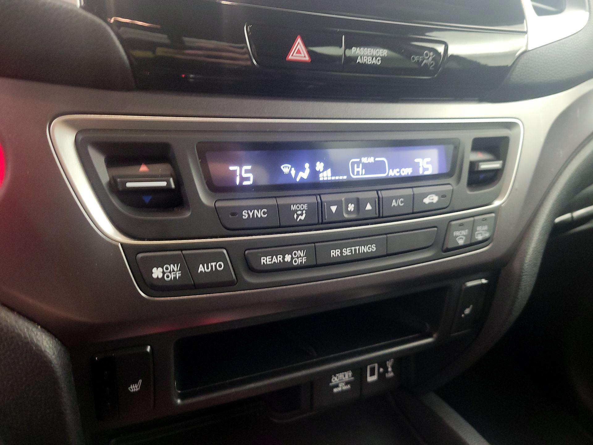 Thumbnail: 2020 Honda Ridgeline - 16