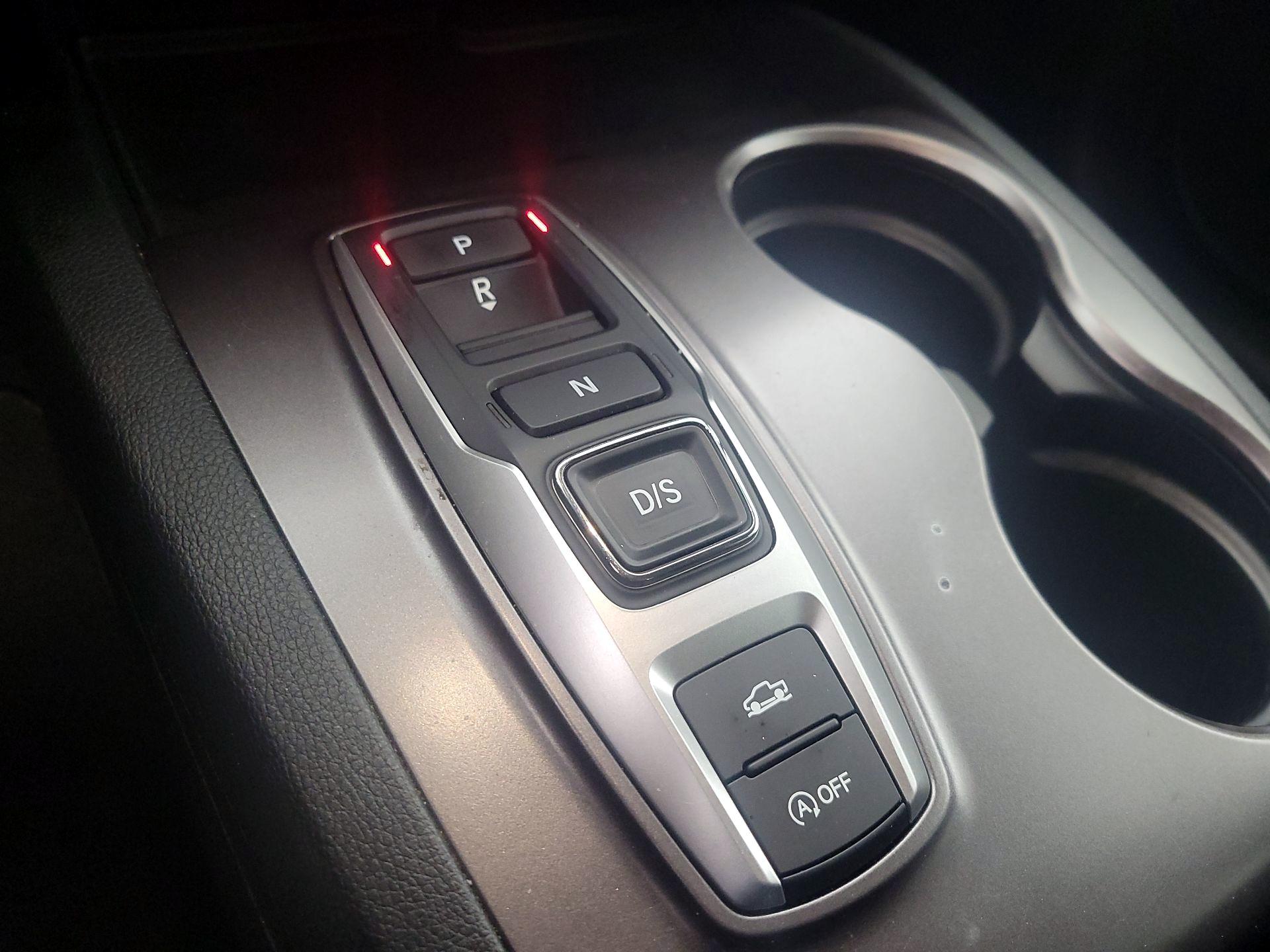 Thumbnail: 2020 Honda Ridgeline - 17