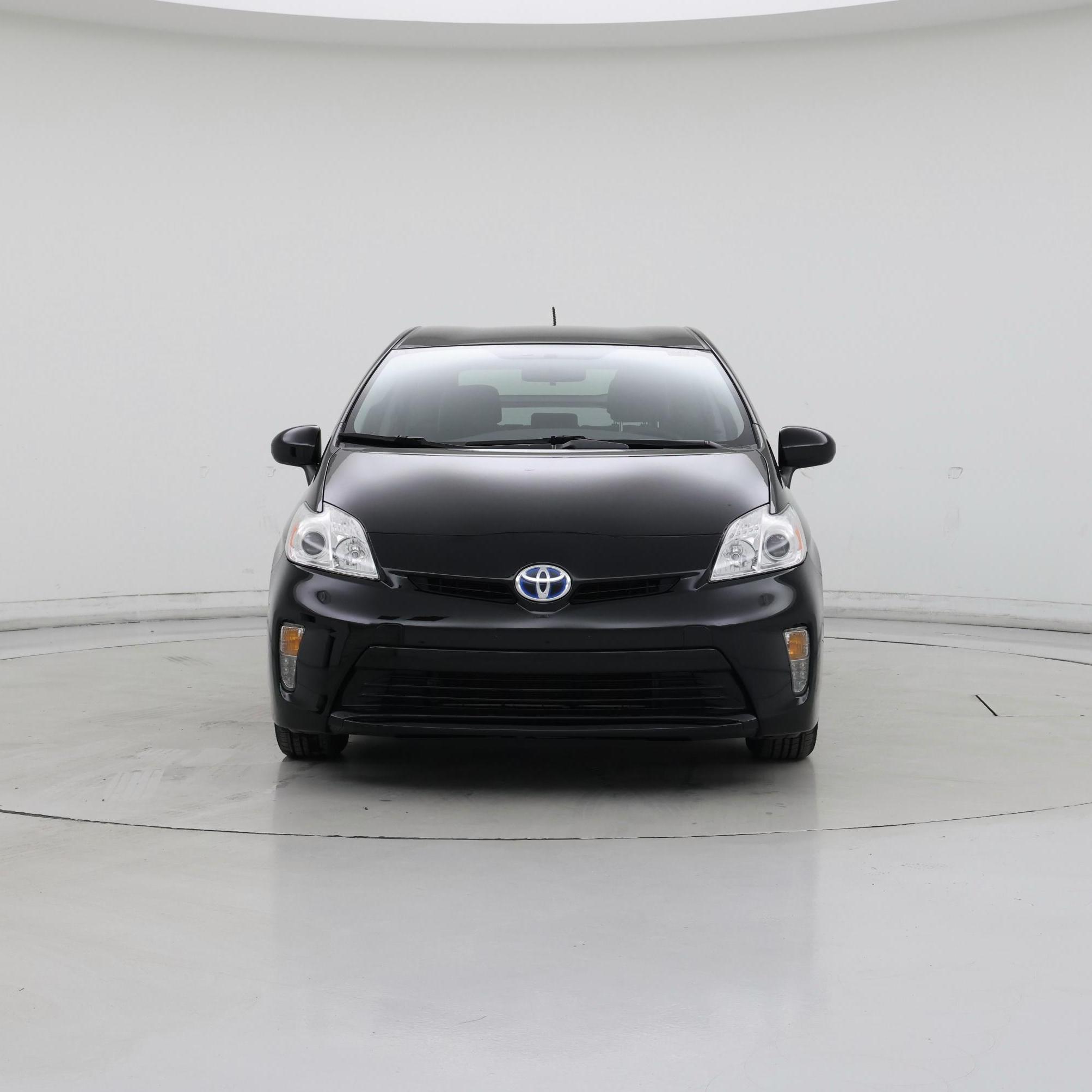 Thumbnail: 2015 Toyota Prius - 5