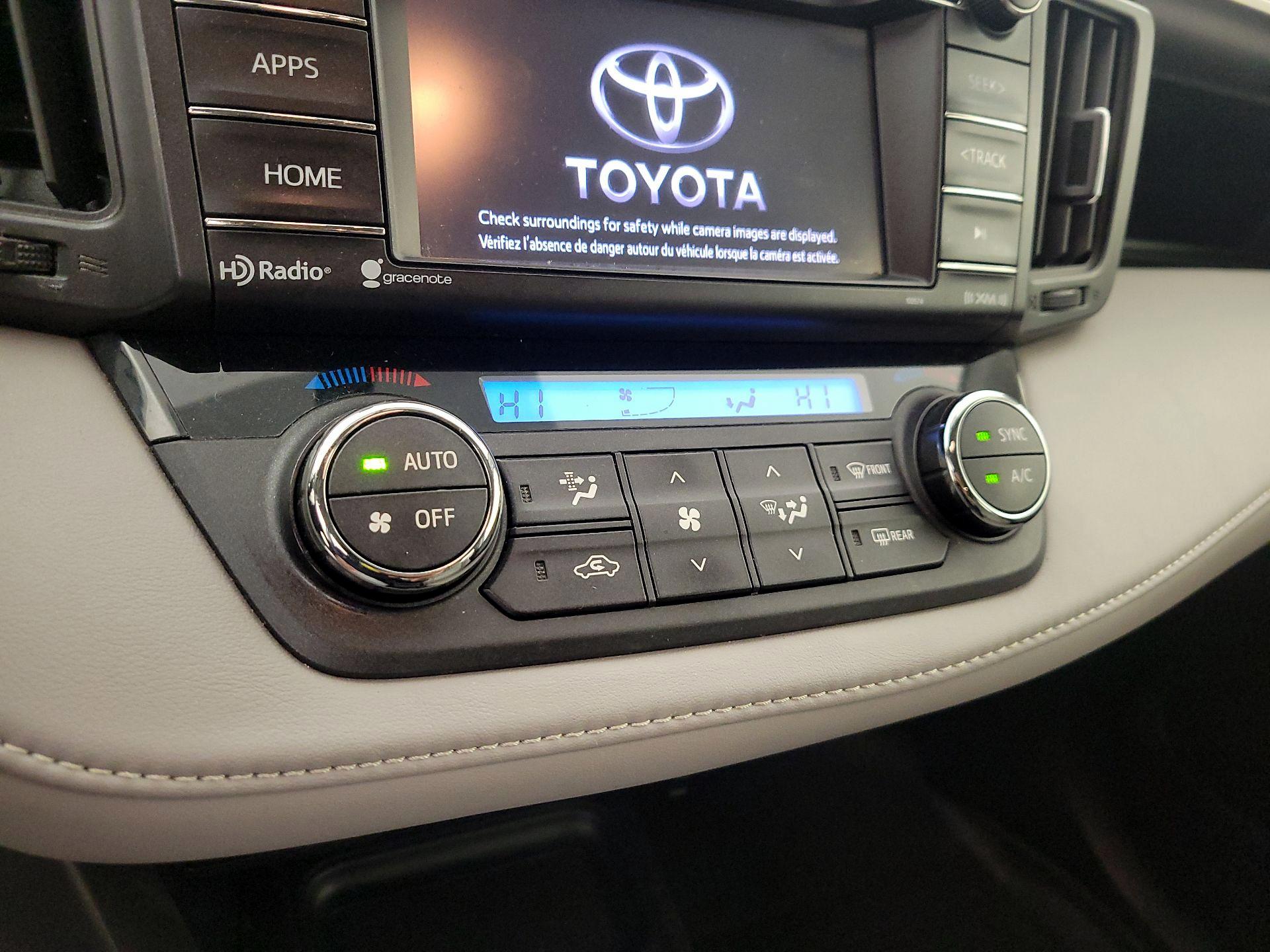 Thumbnail: 2016 Toyota RAV4 - 16