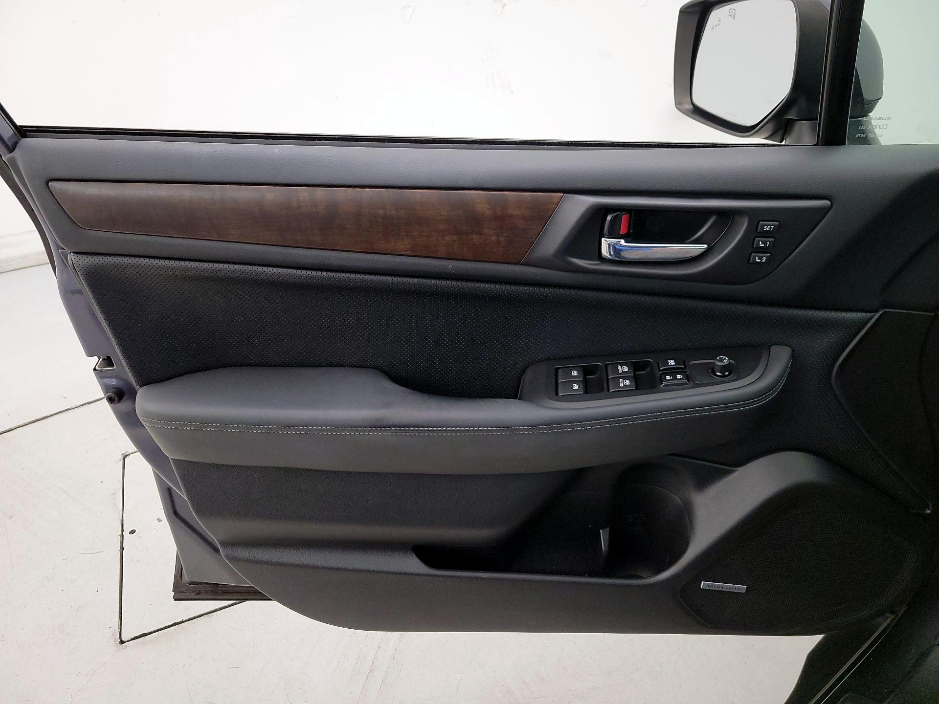 Thumbnail: 2015 Subaru Outback - 12