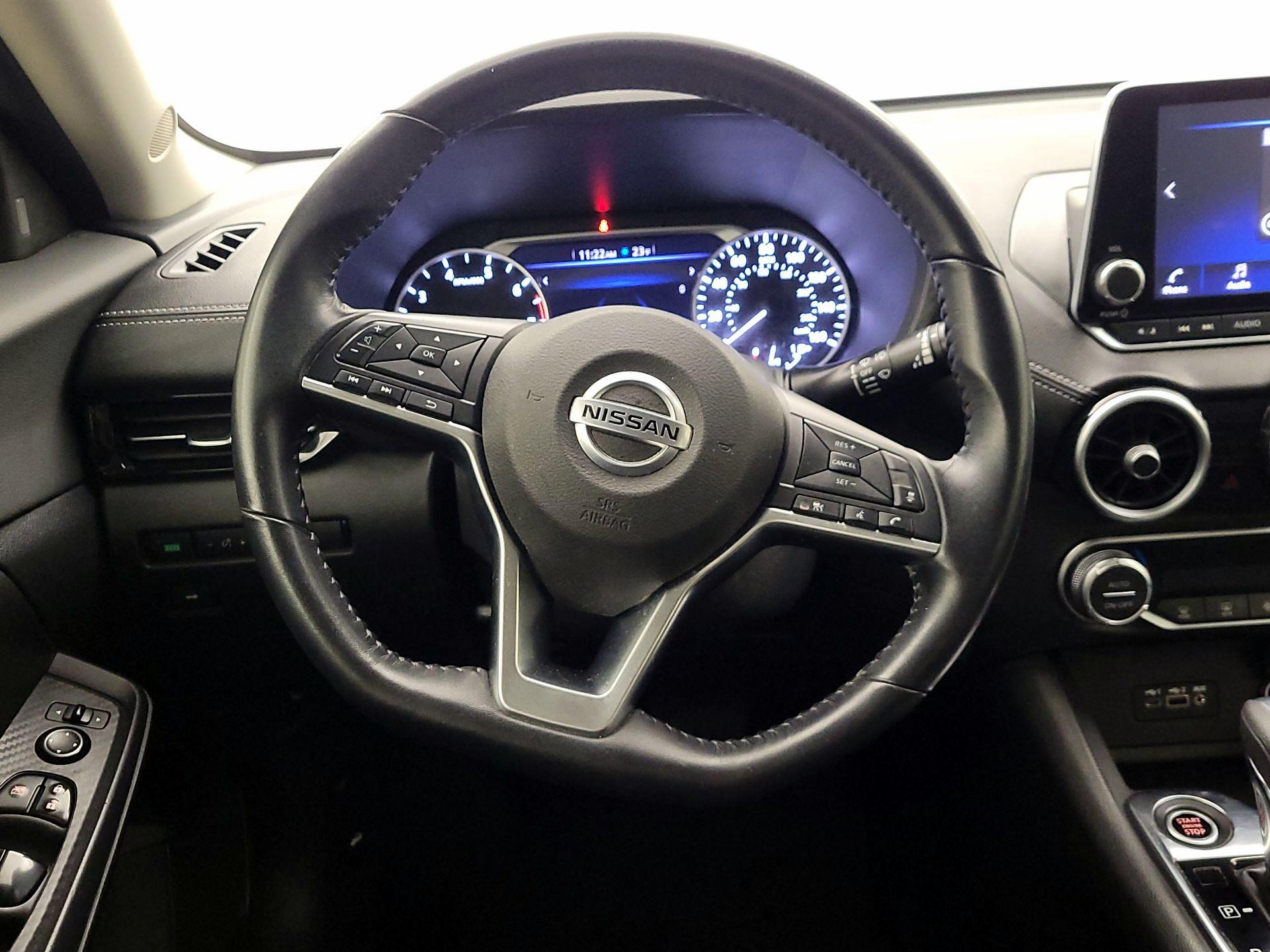 Thumbnail: 2020 Nissan Sentra - 10