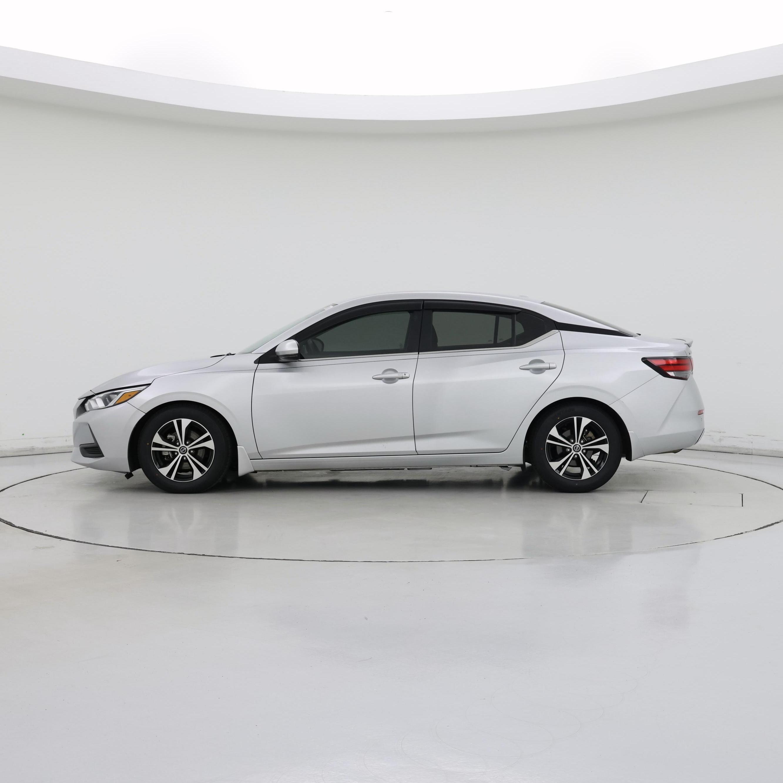 Thumbnail: 2020 Nissan Sentra - 3