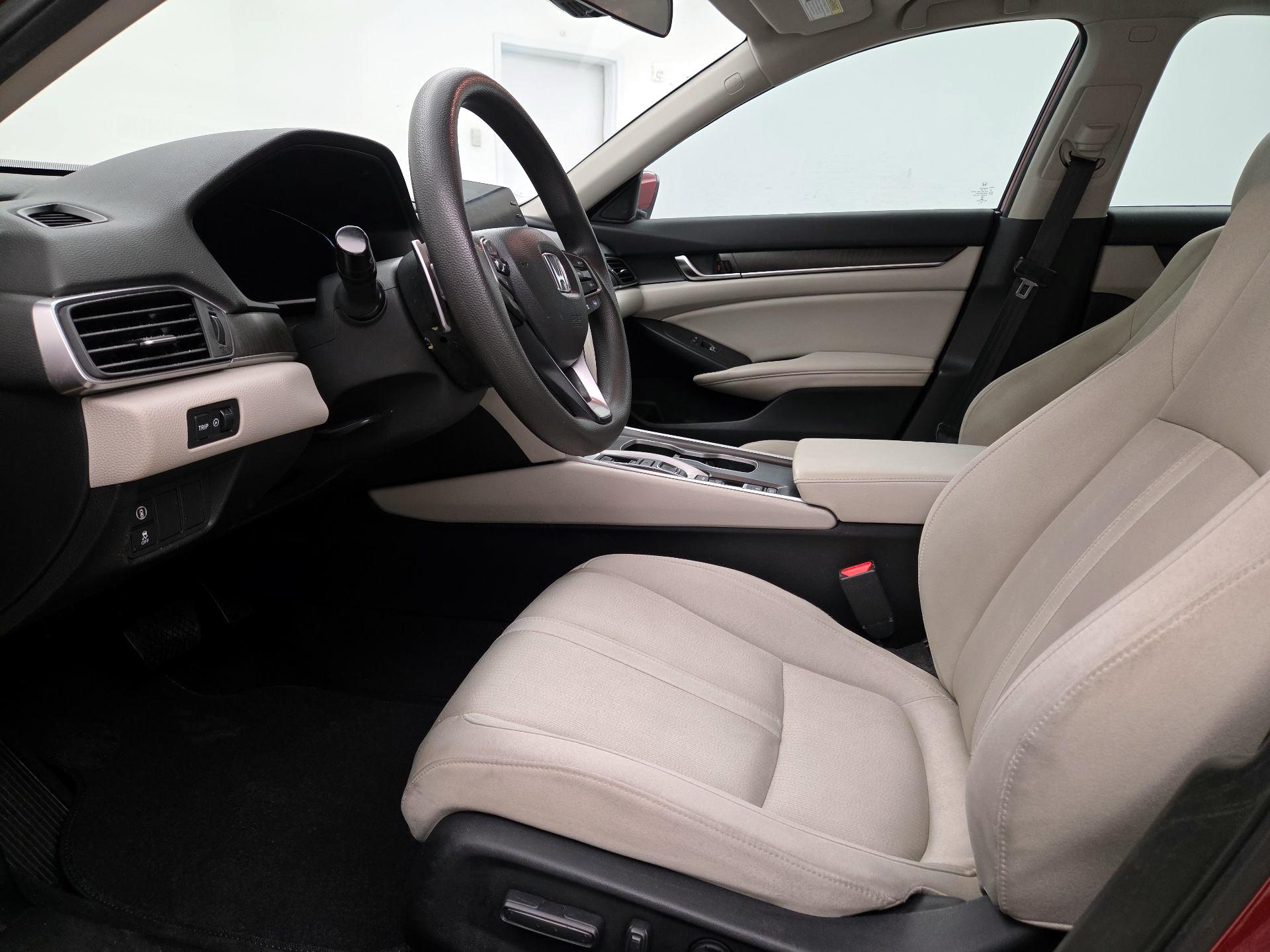 Thumbnail: 2018 Honda Accord - 11