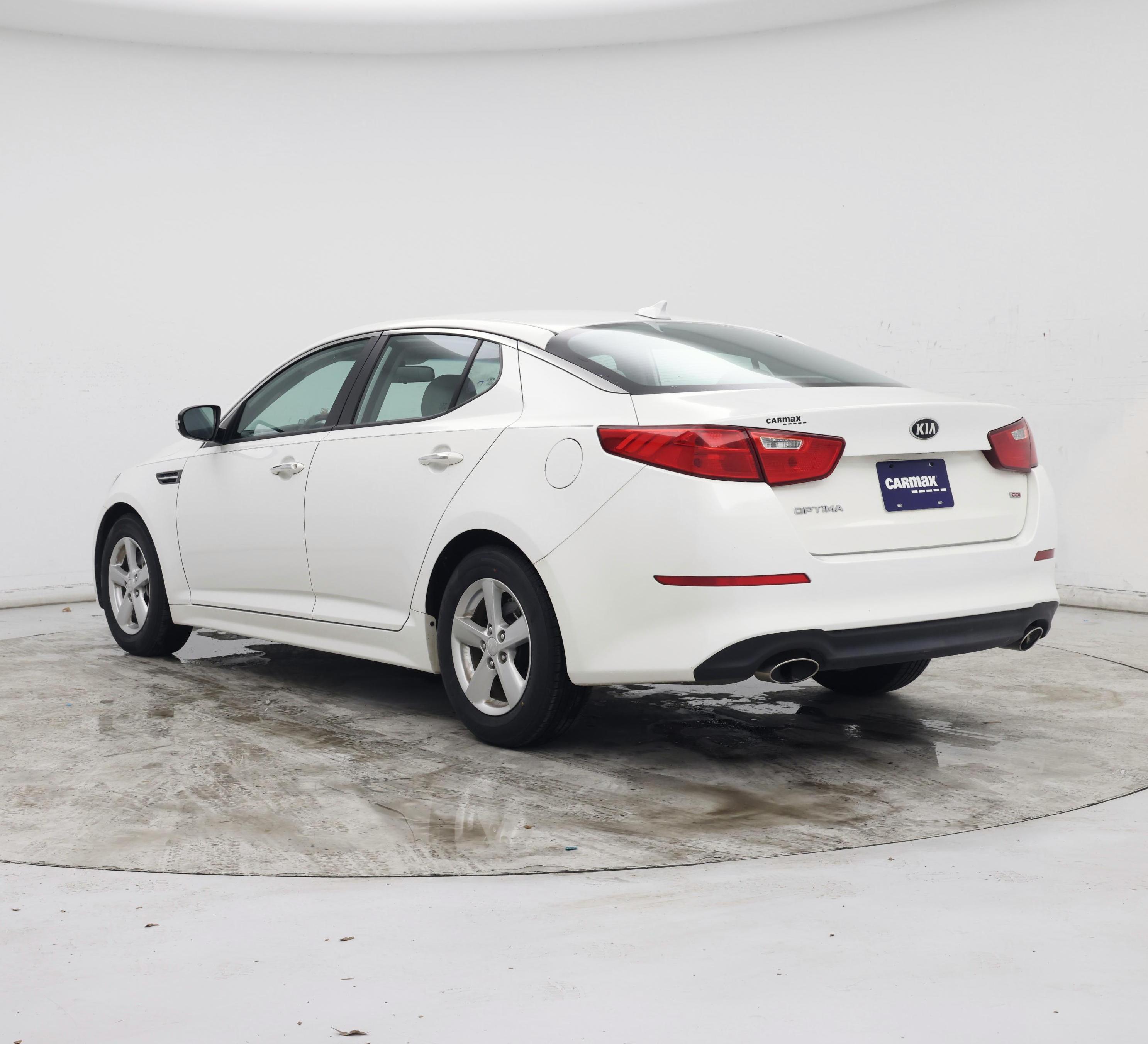 Thumbnail: 2015 Kia Optima - 2