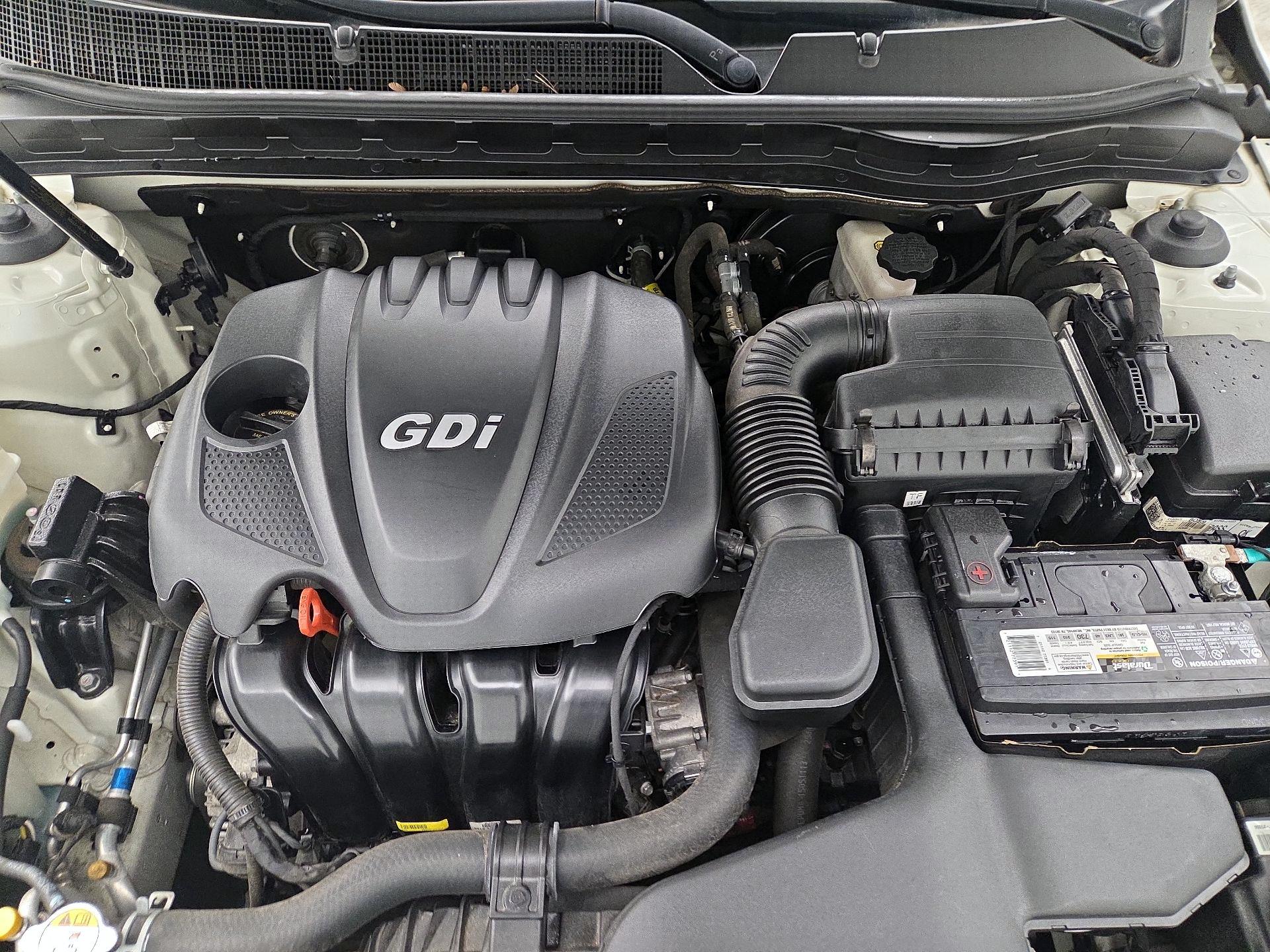 Thumbnail: 2015 Kia Optima - 20