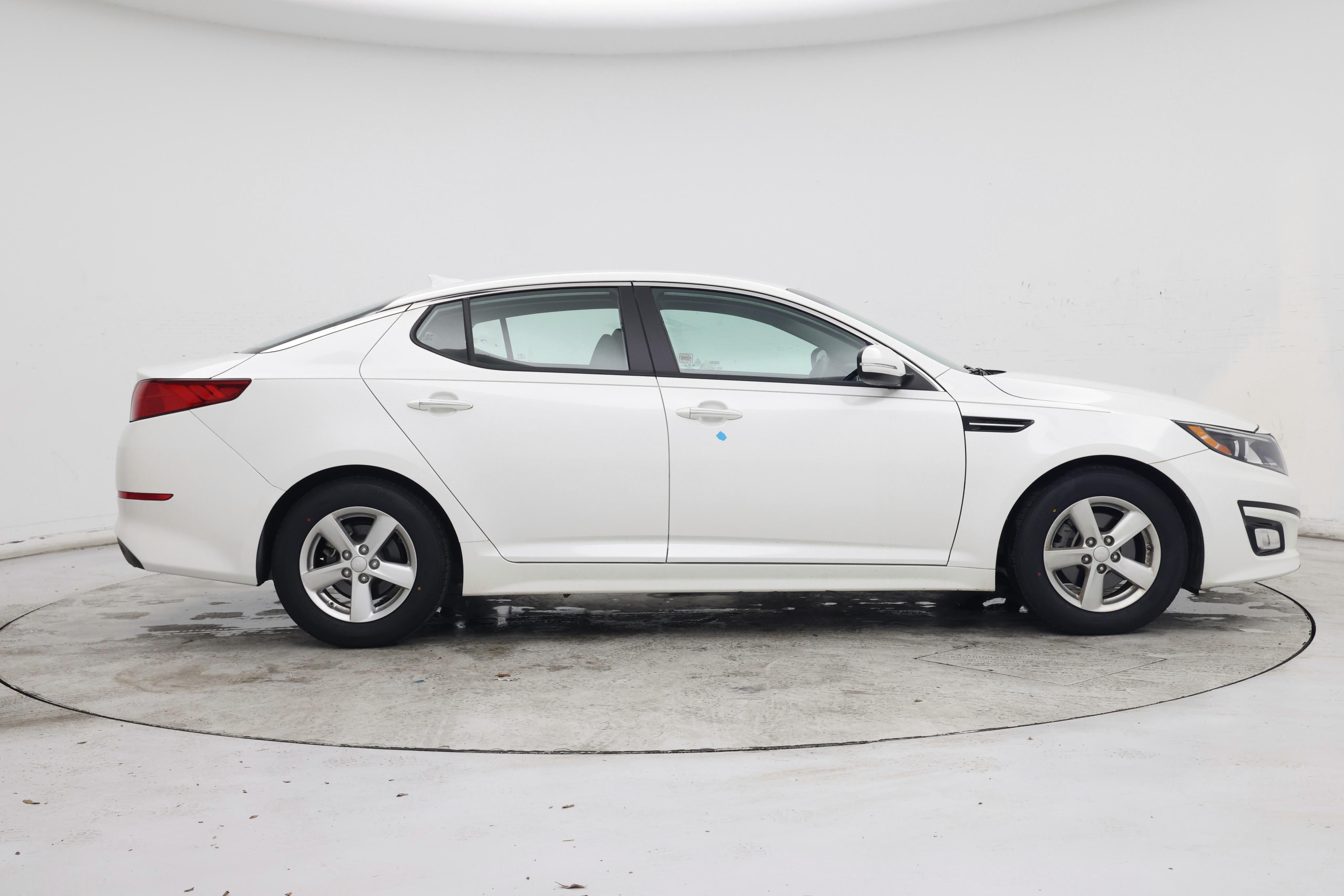 Thumbnail: 2015 Kia Optima - 7