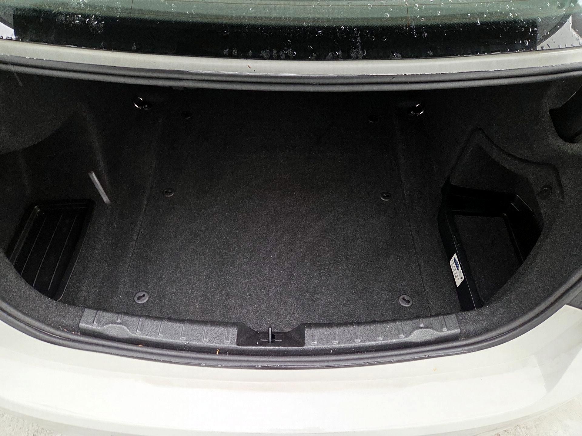 Thumbnail: 2016 BMW 3 Series - 20