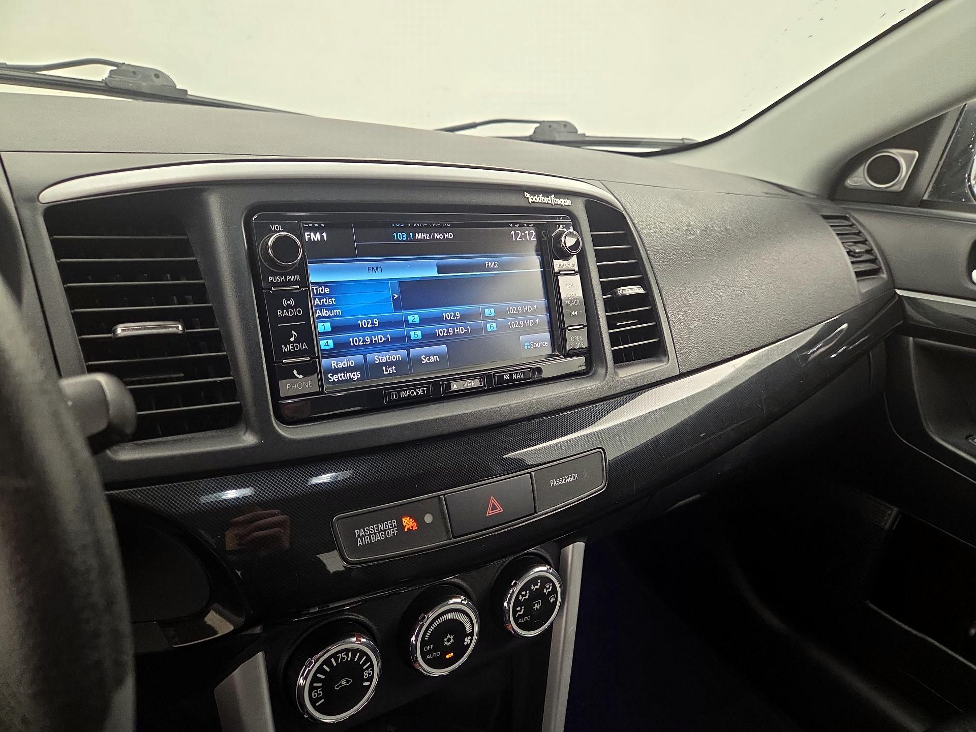 Thumbnail: 2017 Mitsubishi Lancer - 14