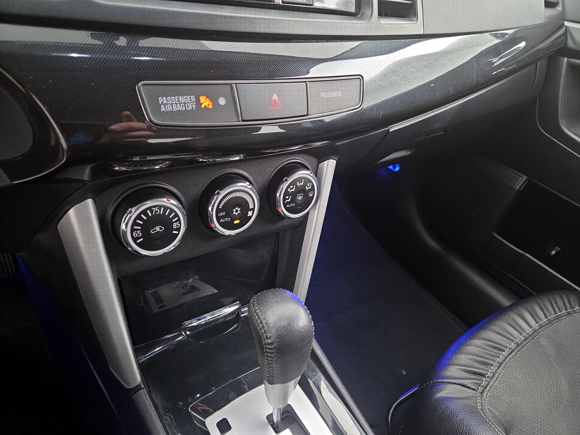 Thumbnail: 2017 Mitsubishi Lancer - 15